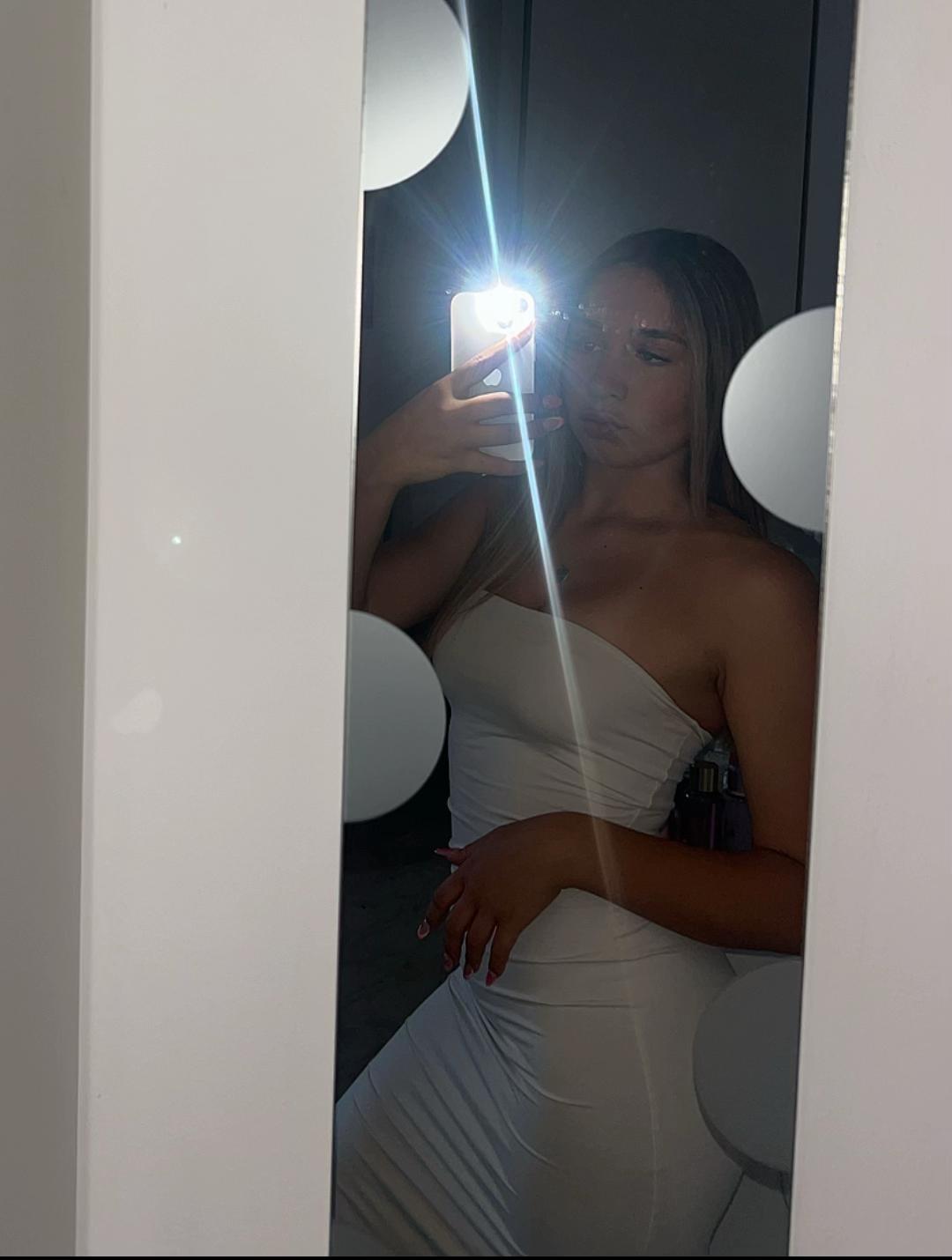 @𝒮.