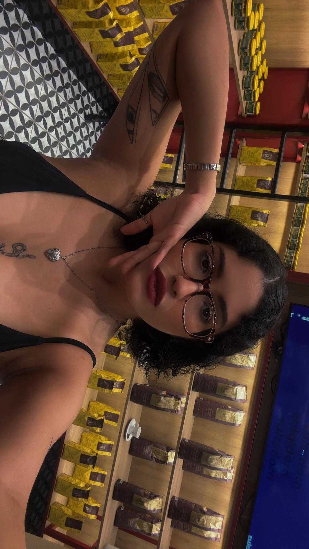 @Nanda Alves✨