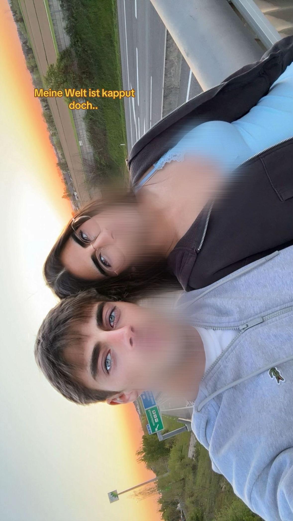 @𝘿𝙀𝙄𝙉 𝙎𝘼𝙁𝙀𝙋𝙇𝘼𝘾𝙀 🫂