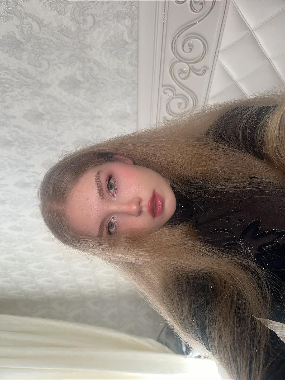 @Злата Кисс🐾