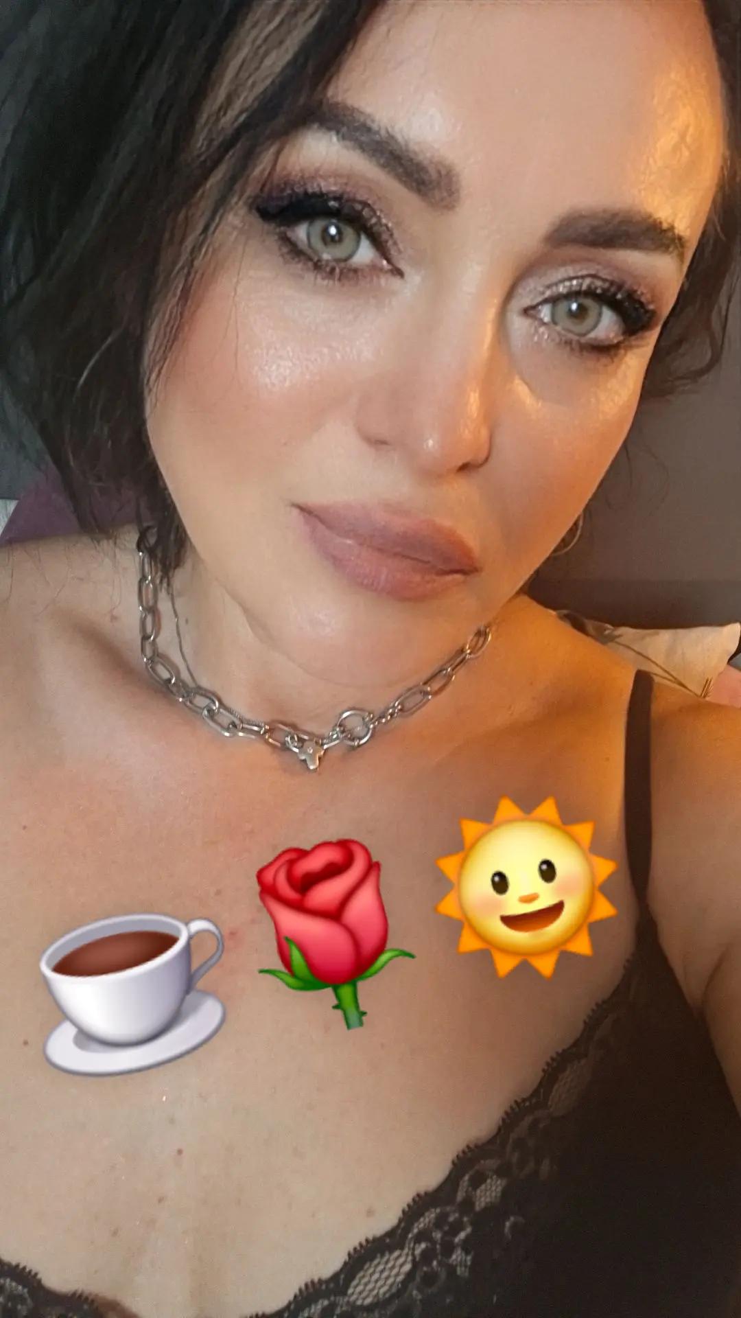 @🧚&zwj;♂️🧚&zwj;♂️Crina-Claudia💃💃