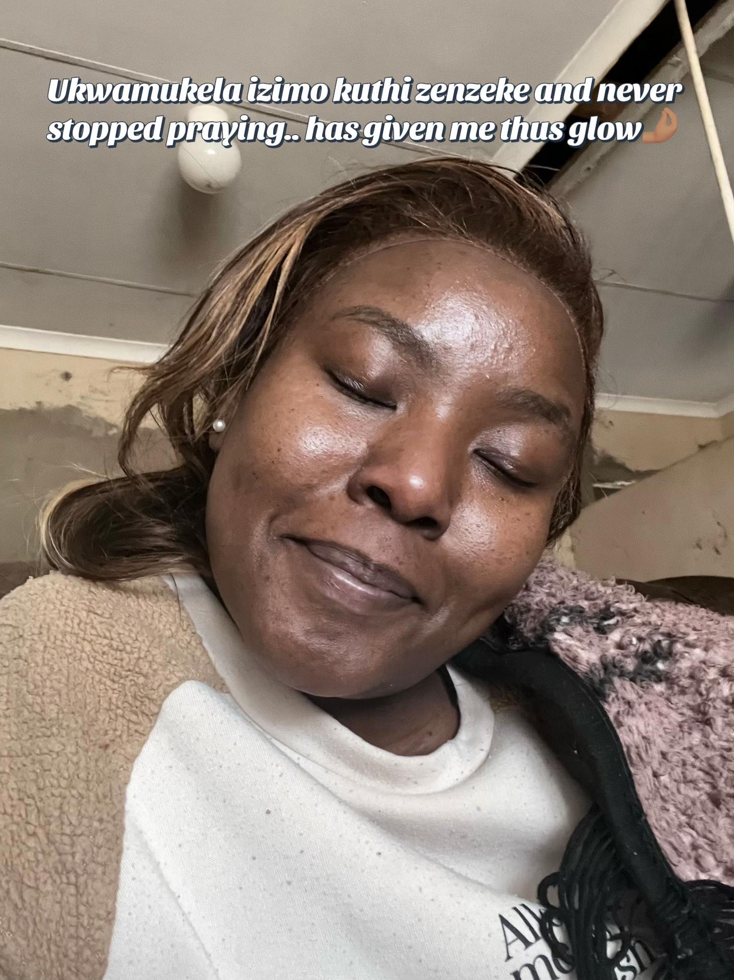 @Nomhlekhabo06