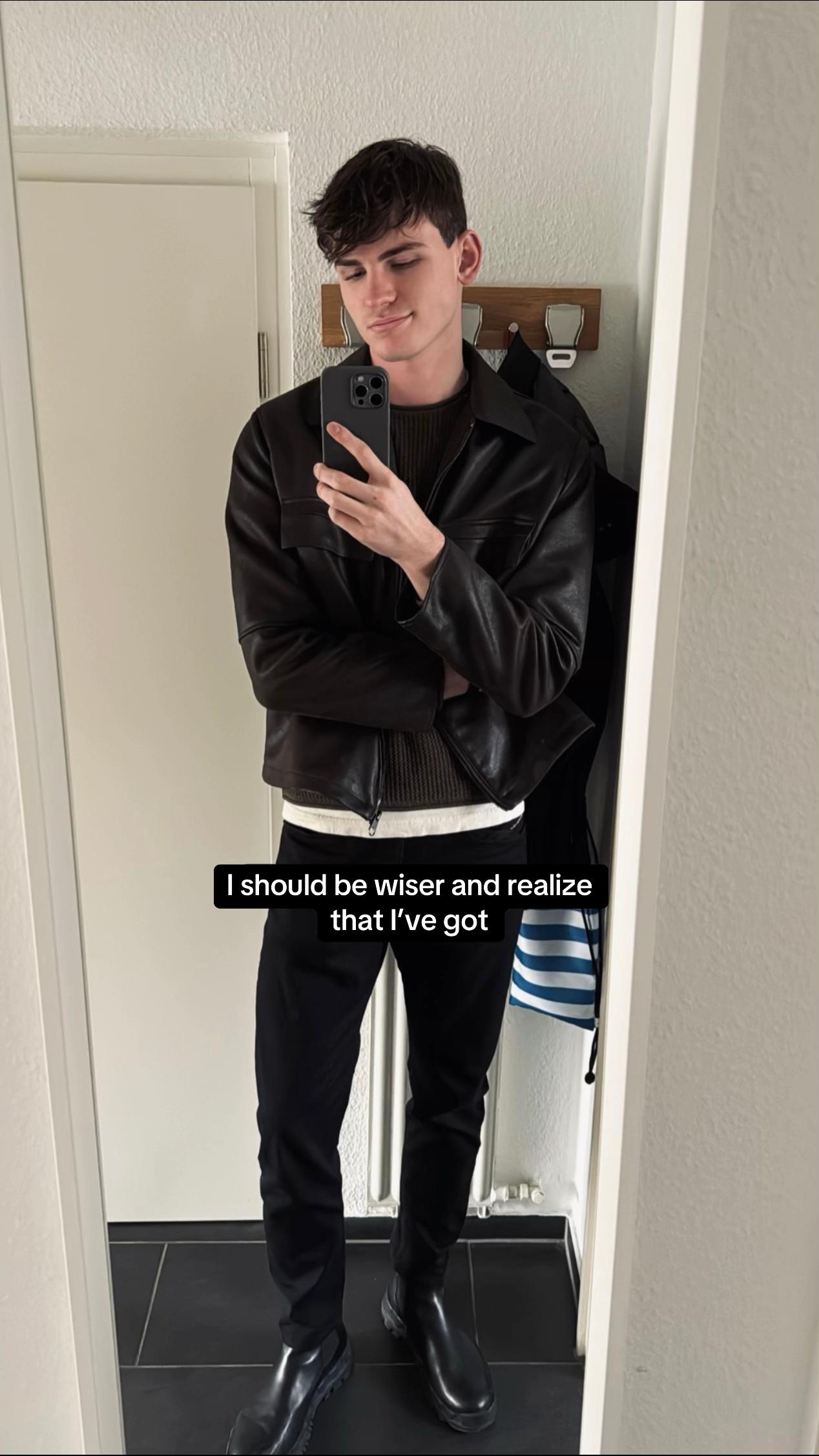 @benbw_