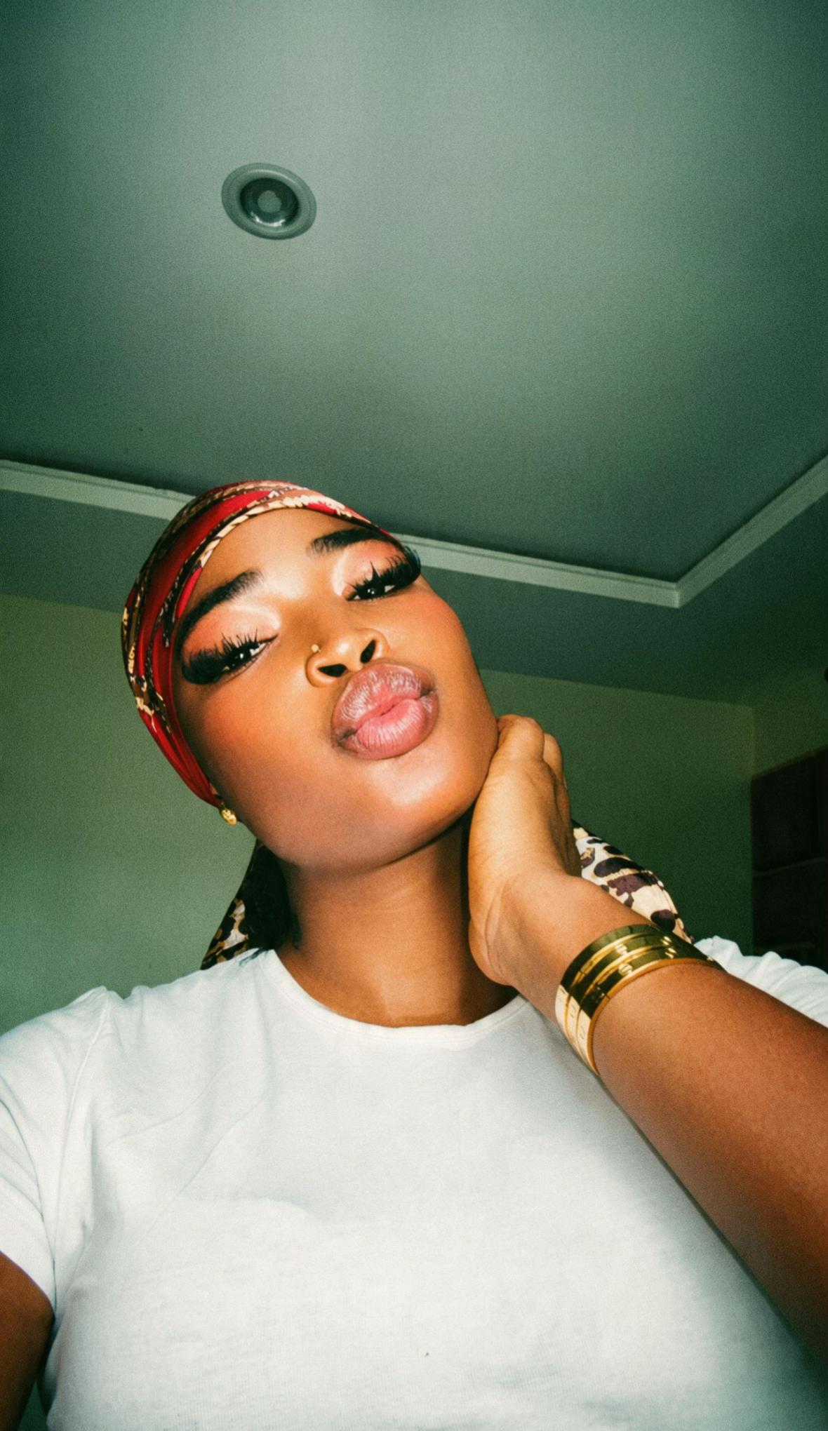 @OMODUNMADE AKÉWÌ