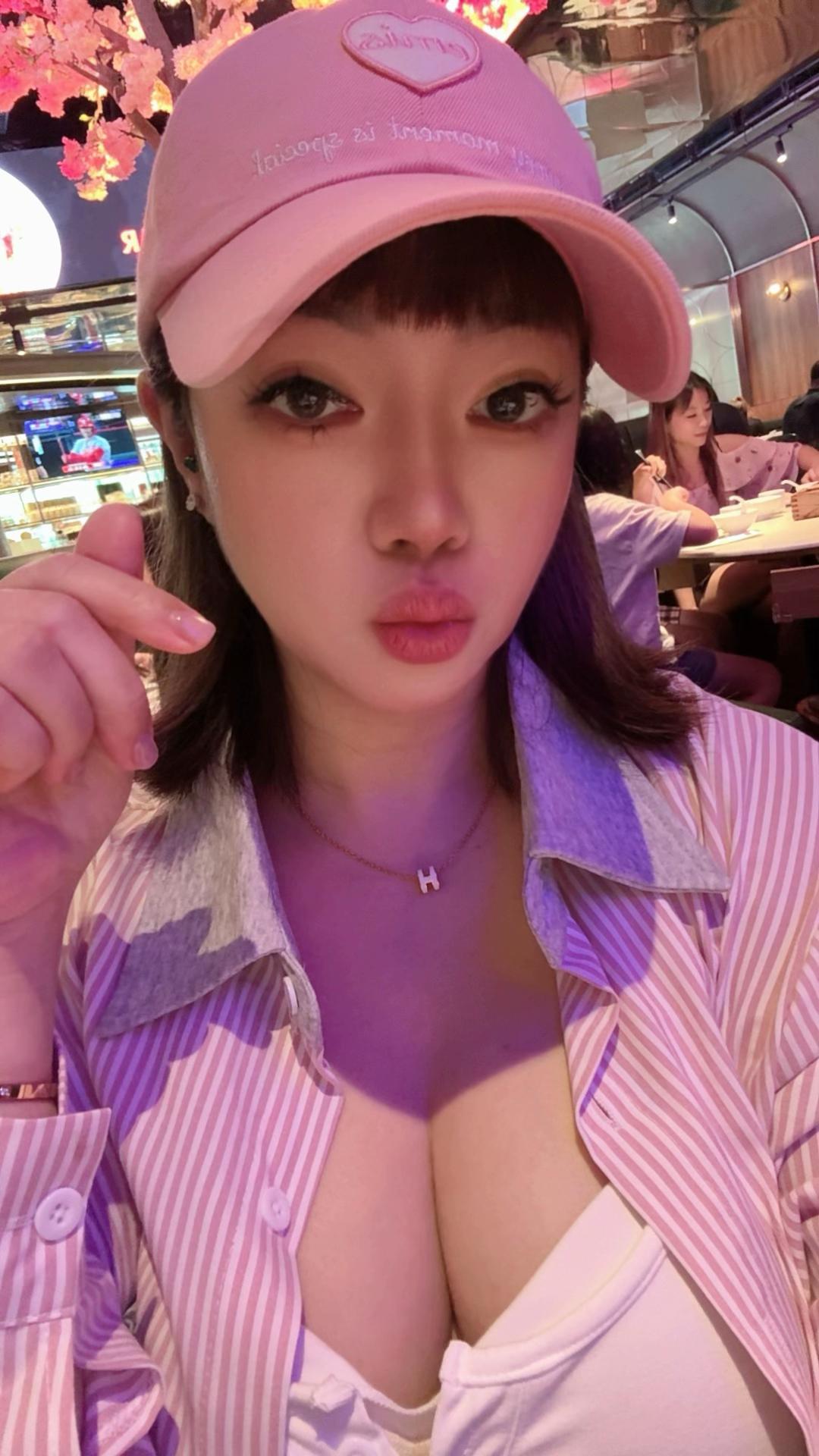 @我是凱莉兒👻Kelly是我