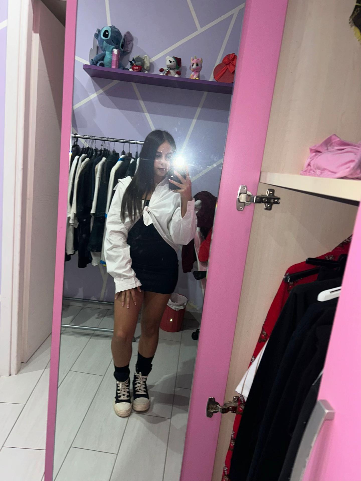 @𝓡