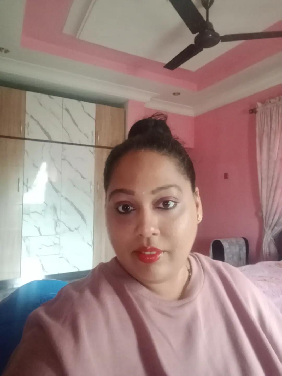 @🇮🇳DesiNaija🇳🇬Mom❤️