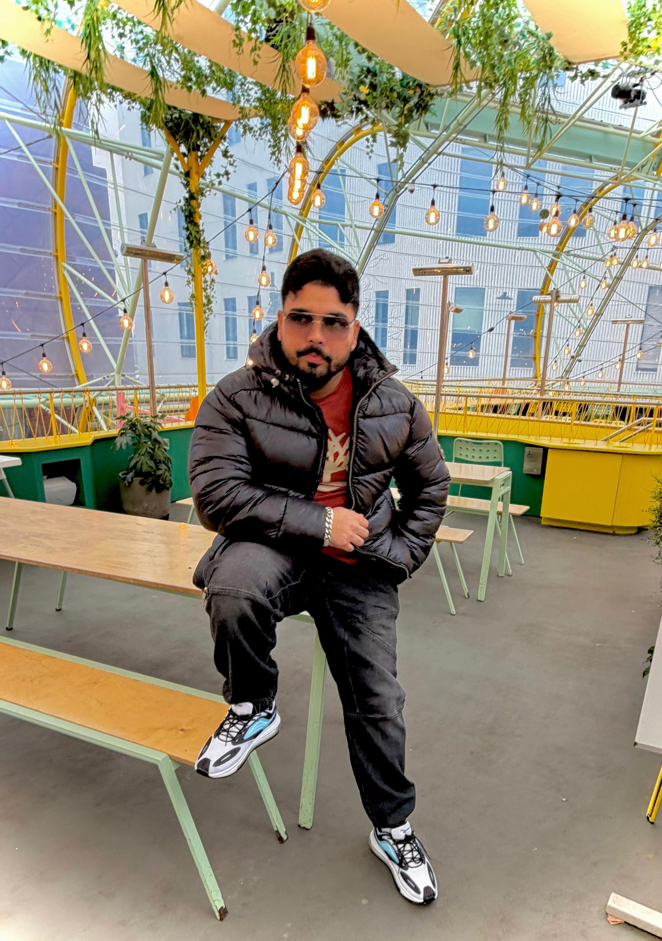 @itsxbains