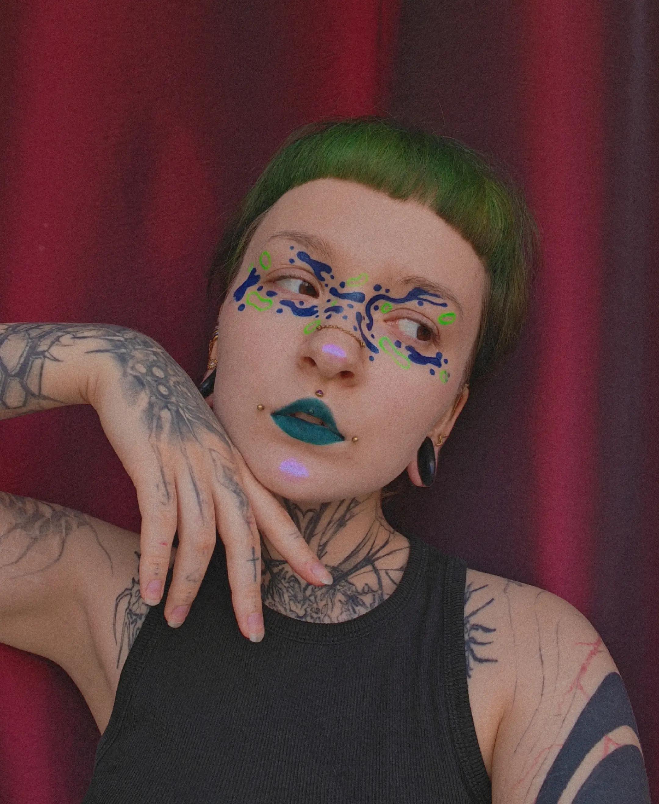 @rotten.candy?