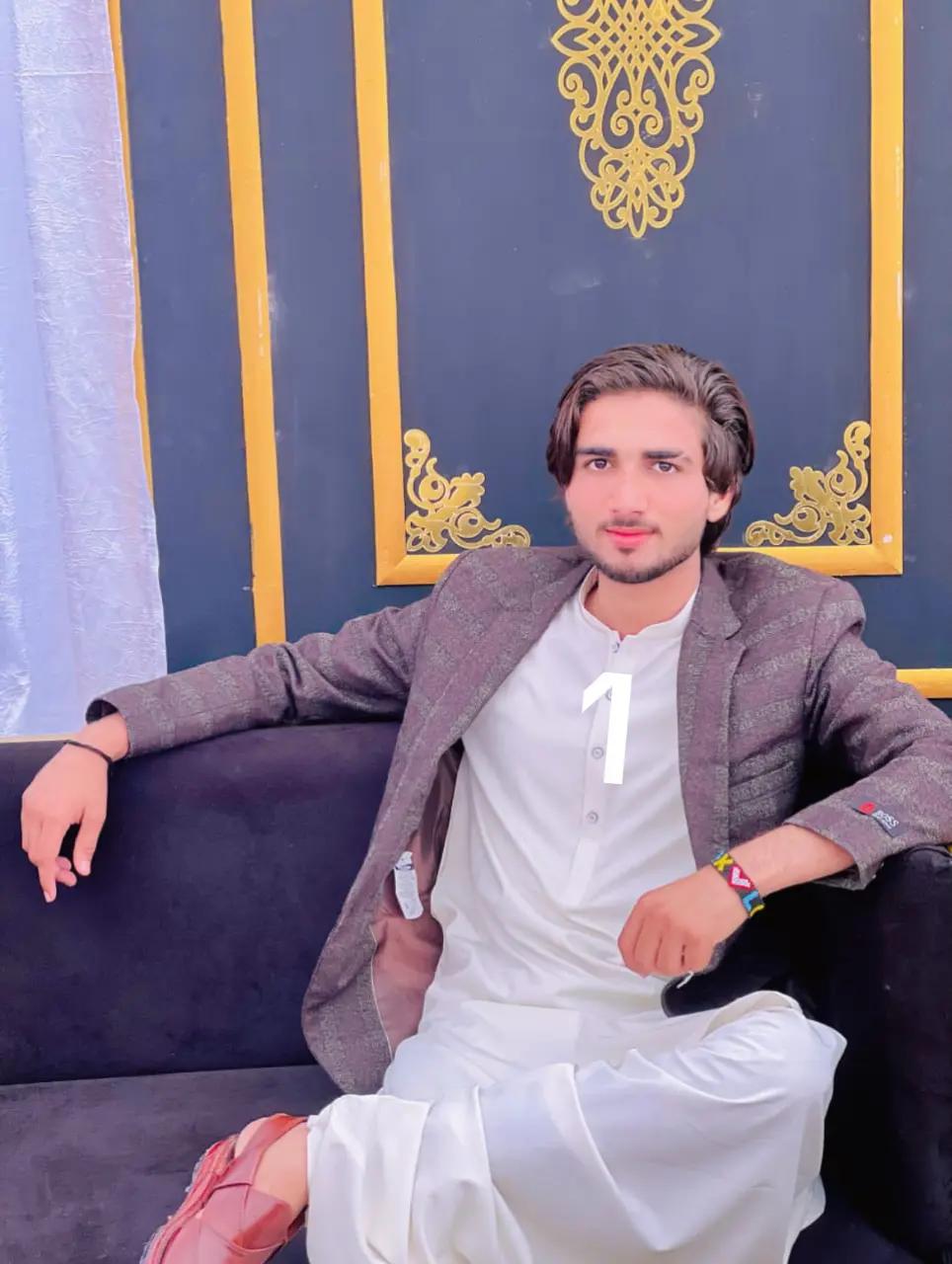 @Fahad JaNai 😎