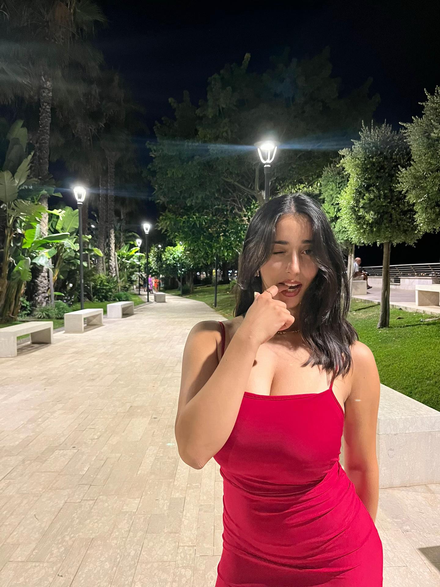 @alinaa😼