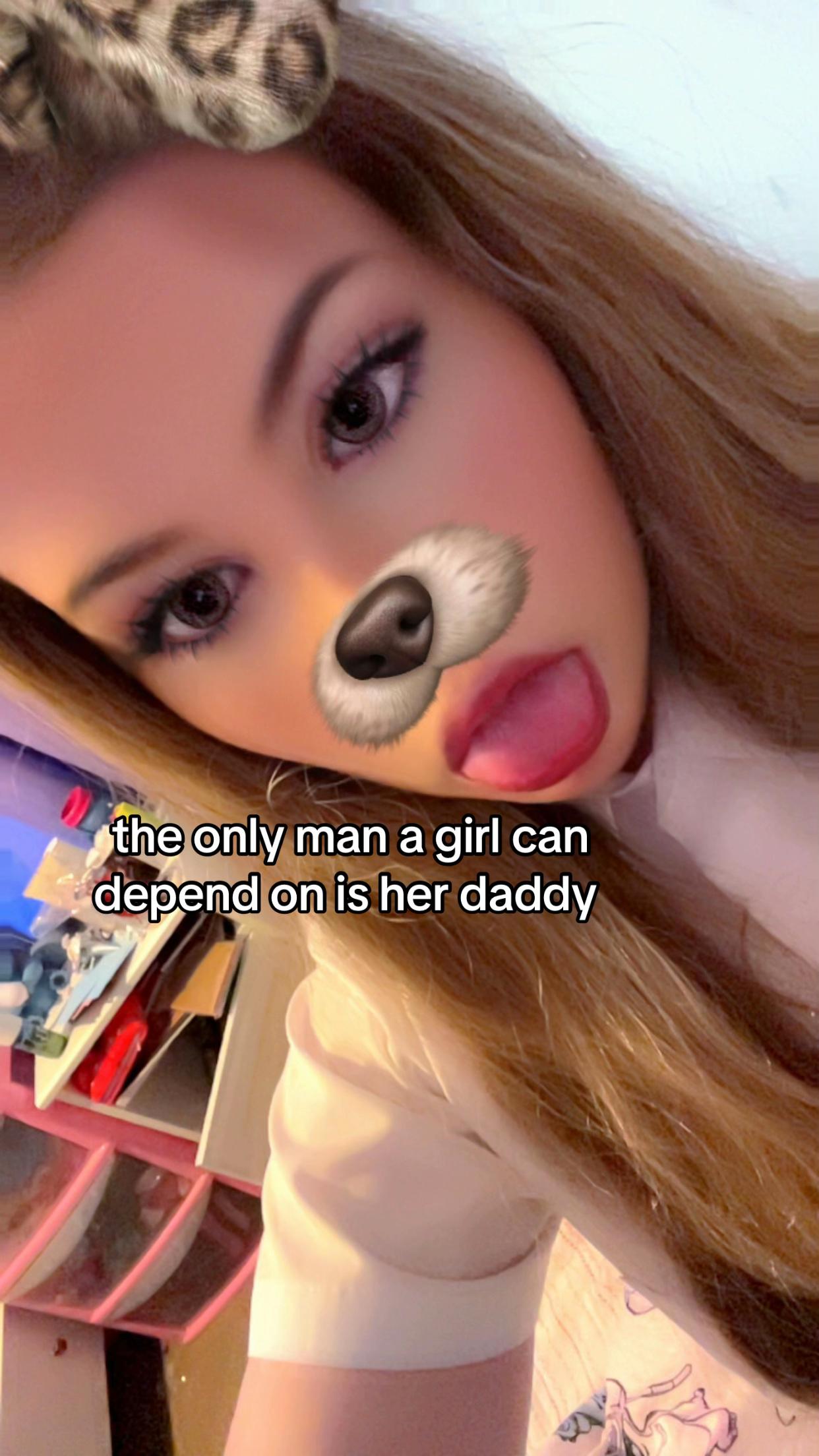@abi🤍🦇