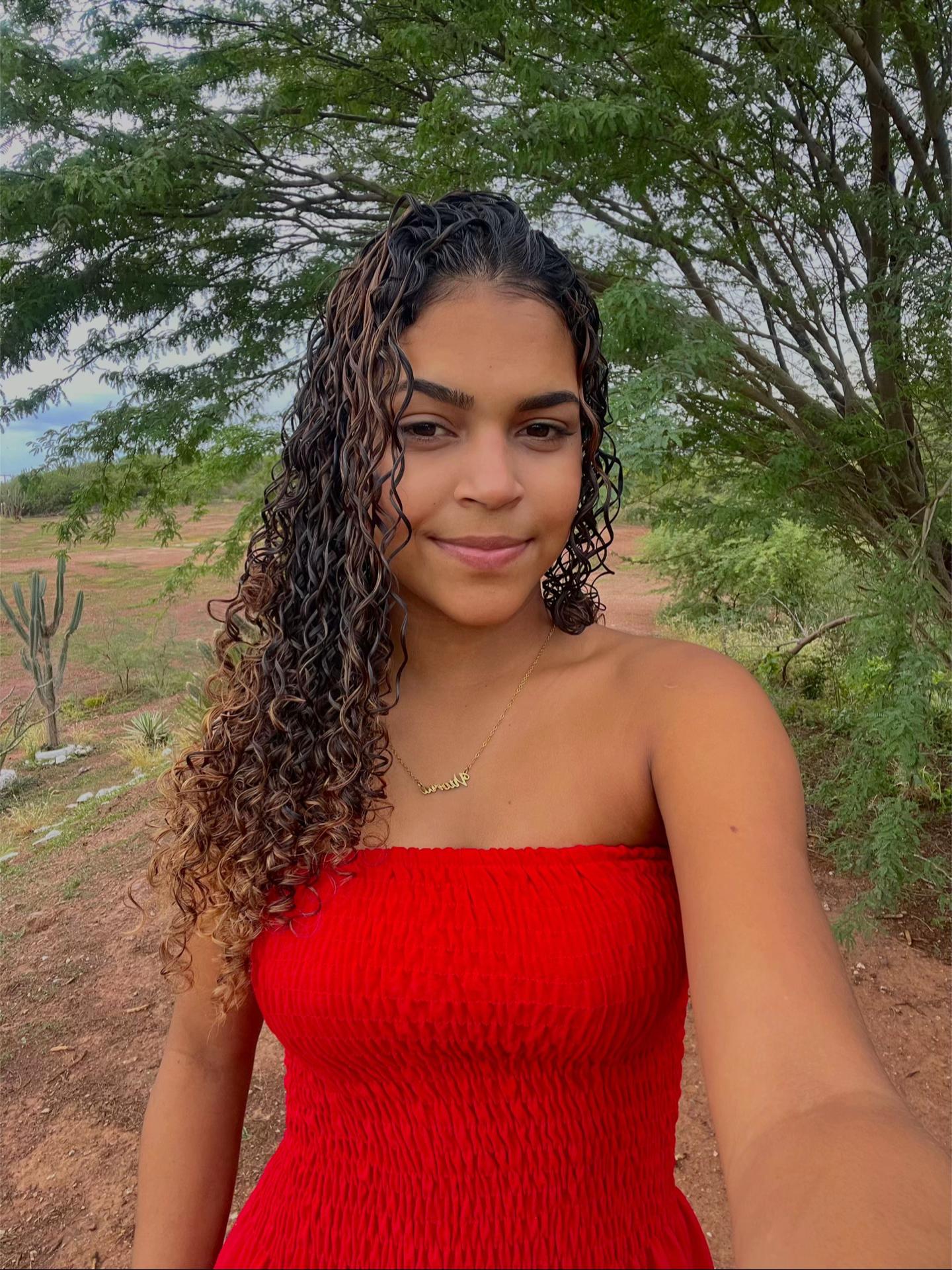 @Vitoria patricio