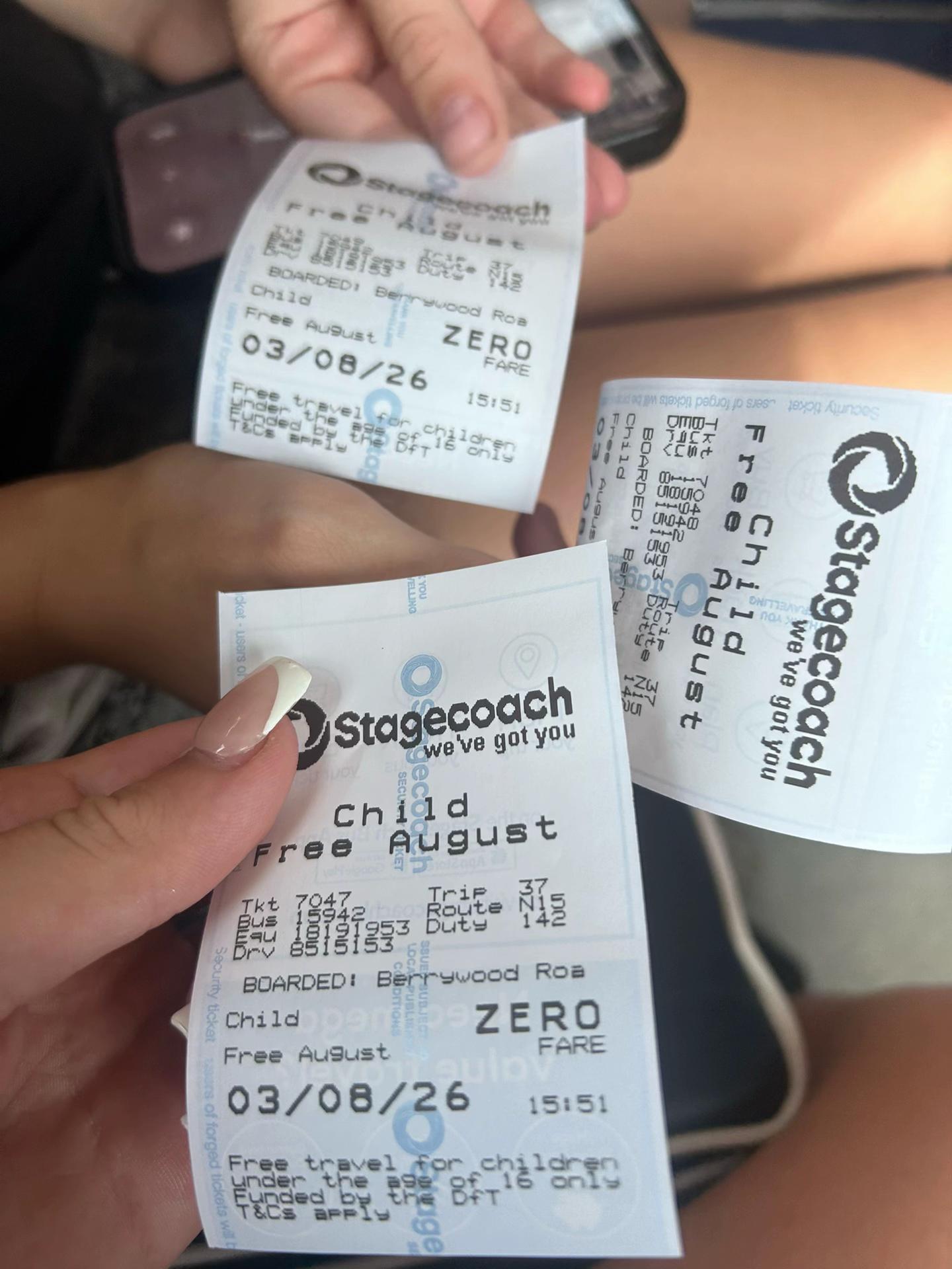 @𝐦𝐨𝐥𝐥𝐢𝐞🤍