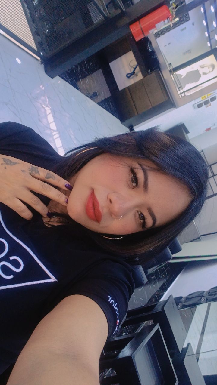@gleidys Lady Barber