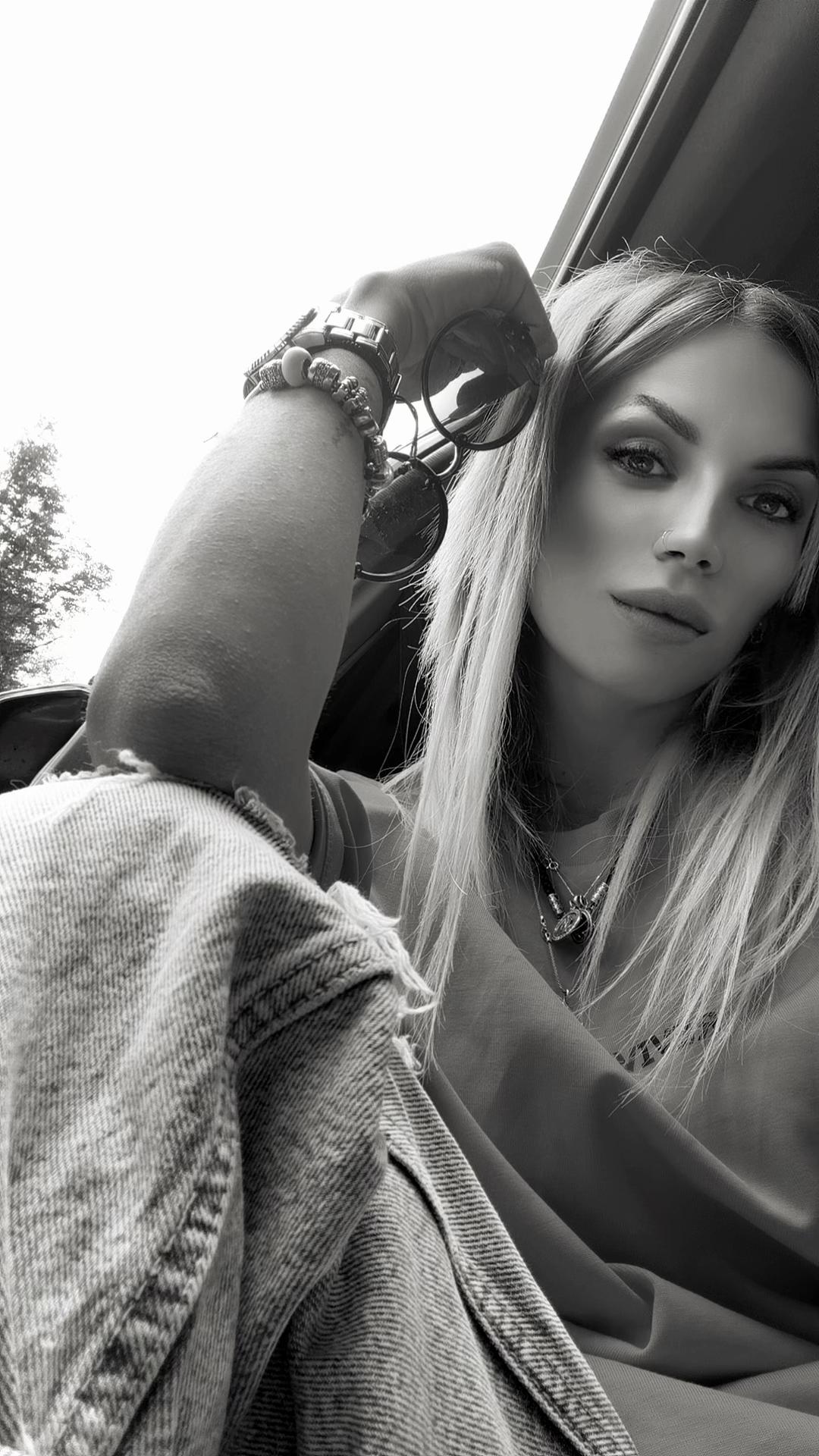@Nika4377