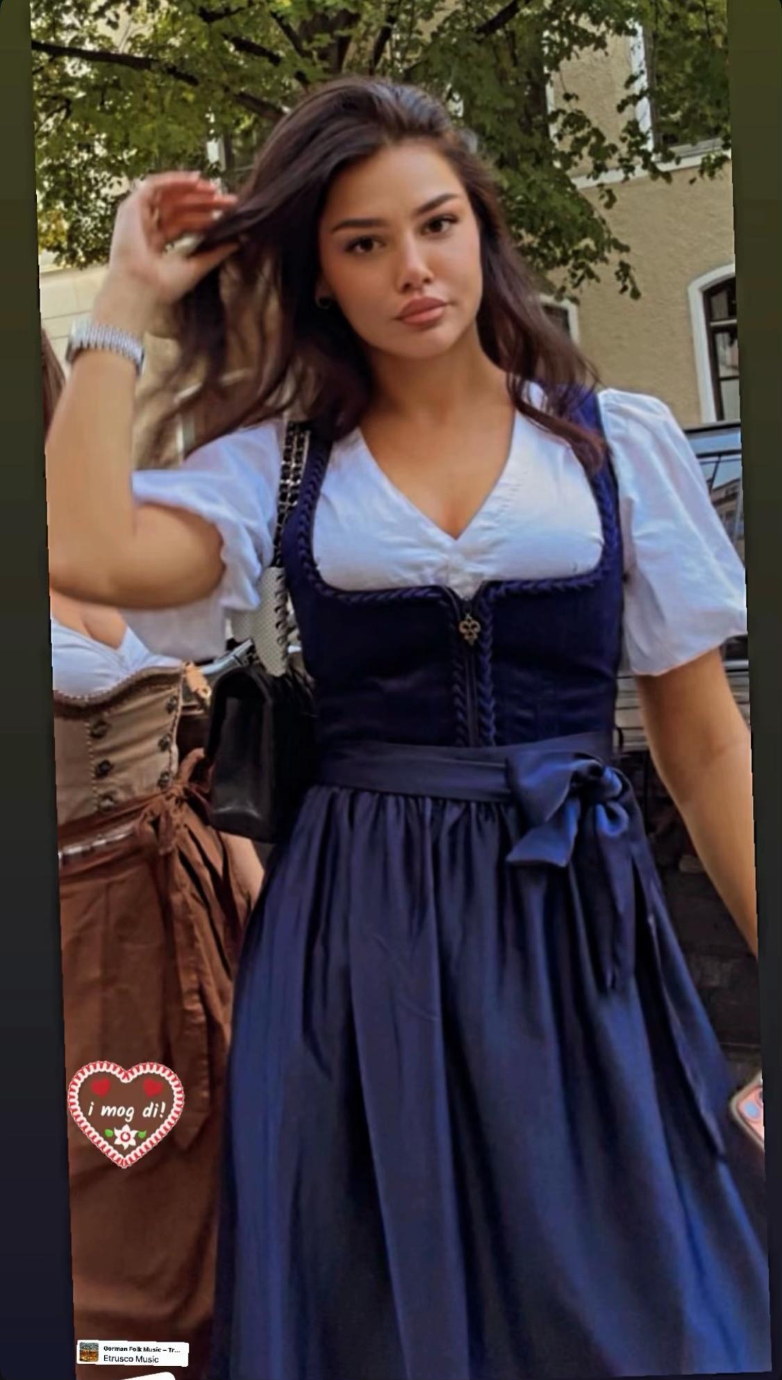 @🤍