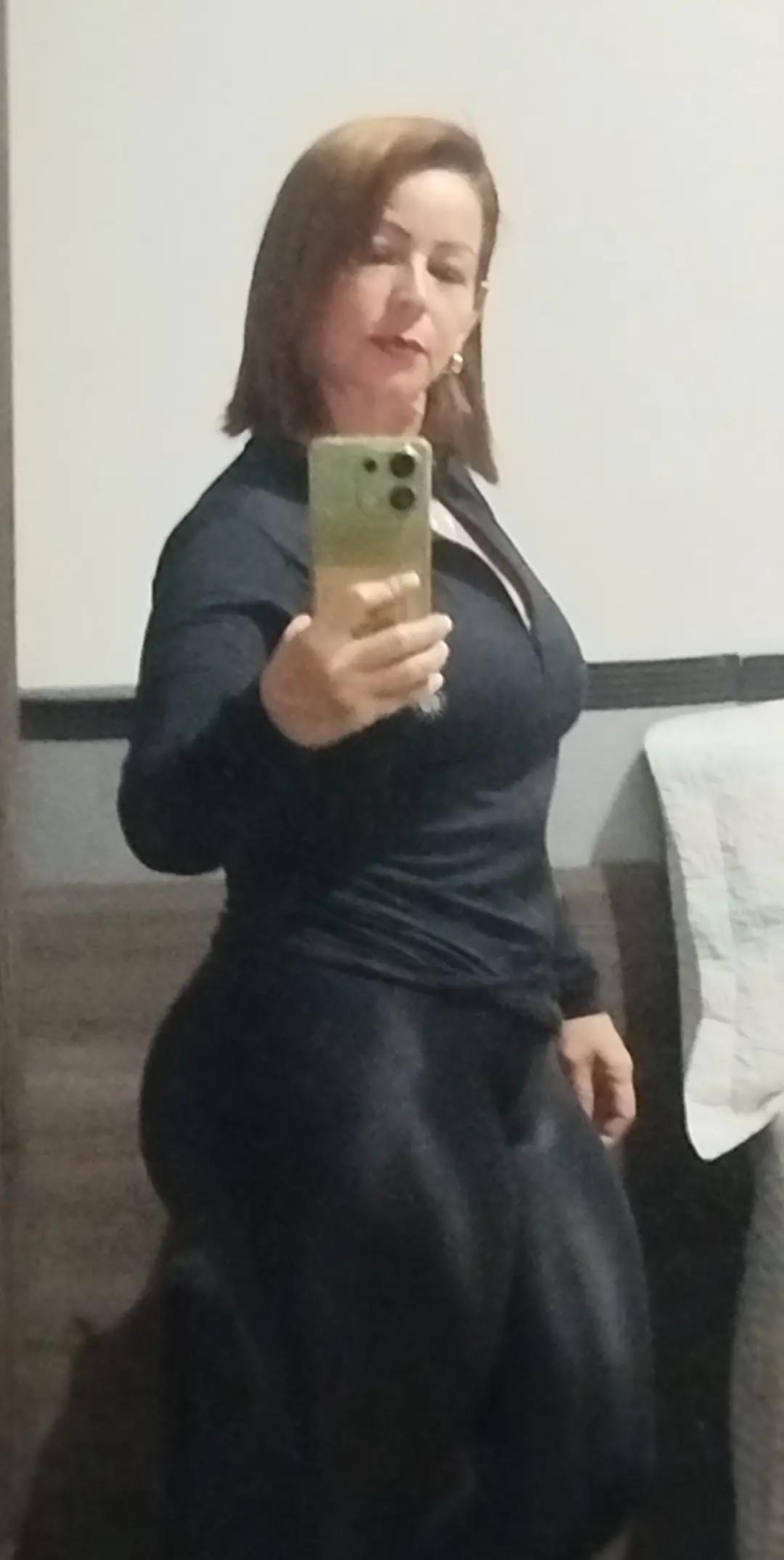 @suzycleiaferreira