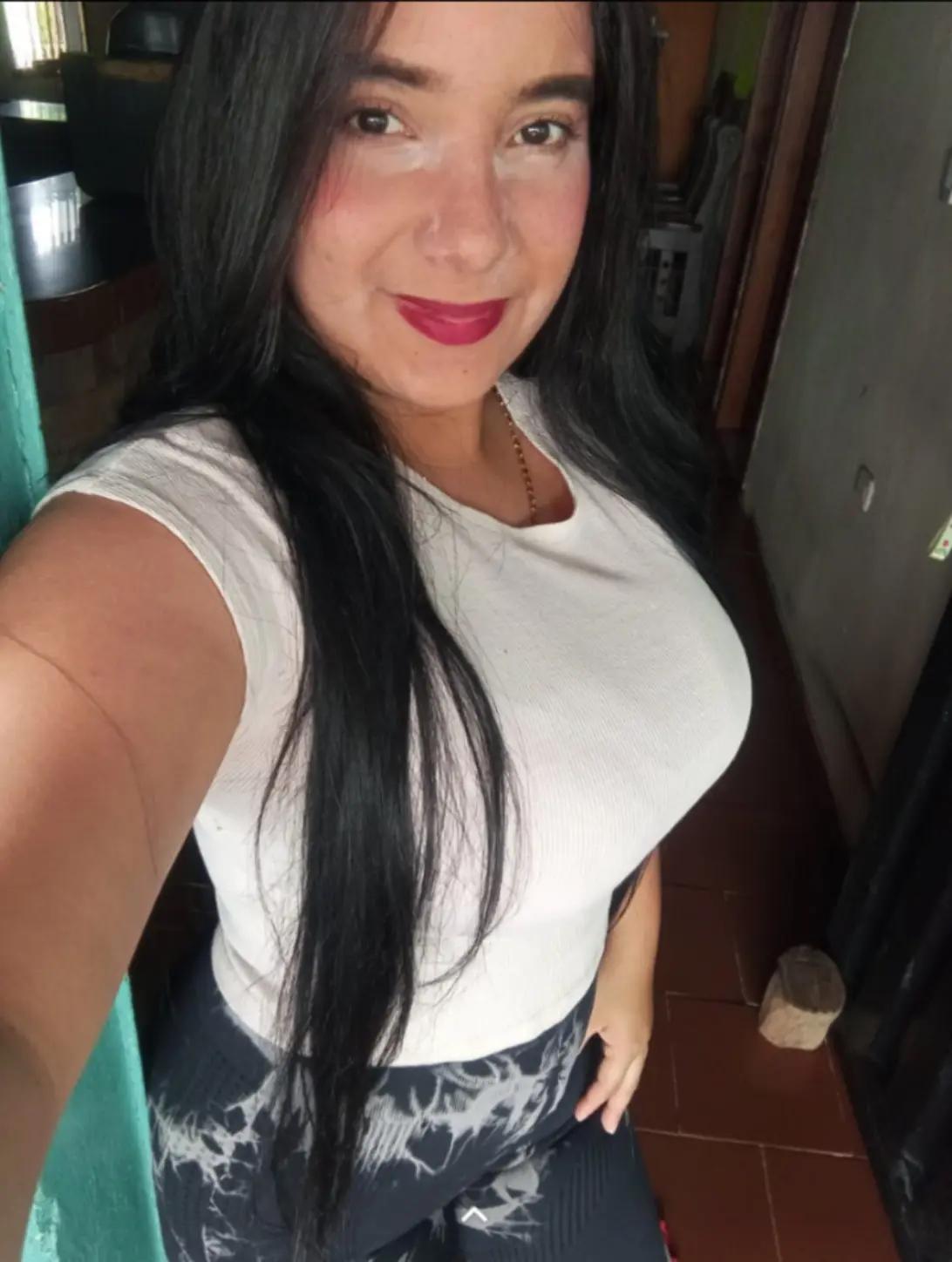 @abogadaperezyerelis