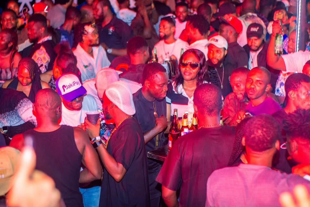@SNE 🇬🇧 🇳🇬