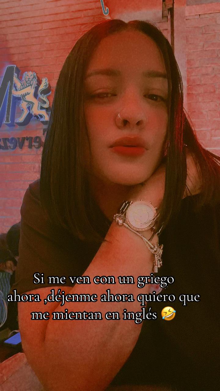 @Emma castillo🖤