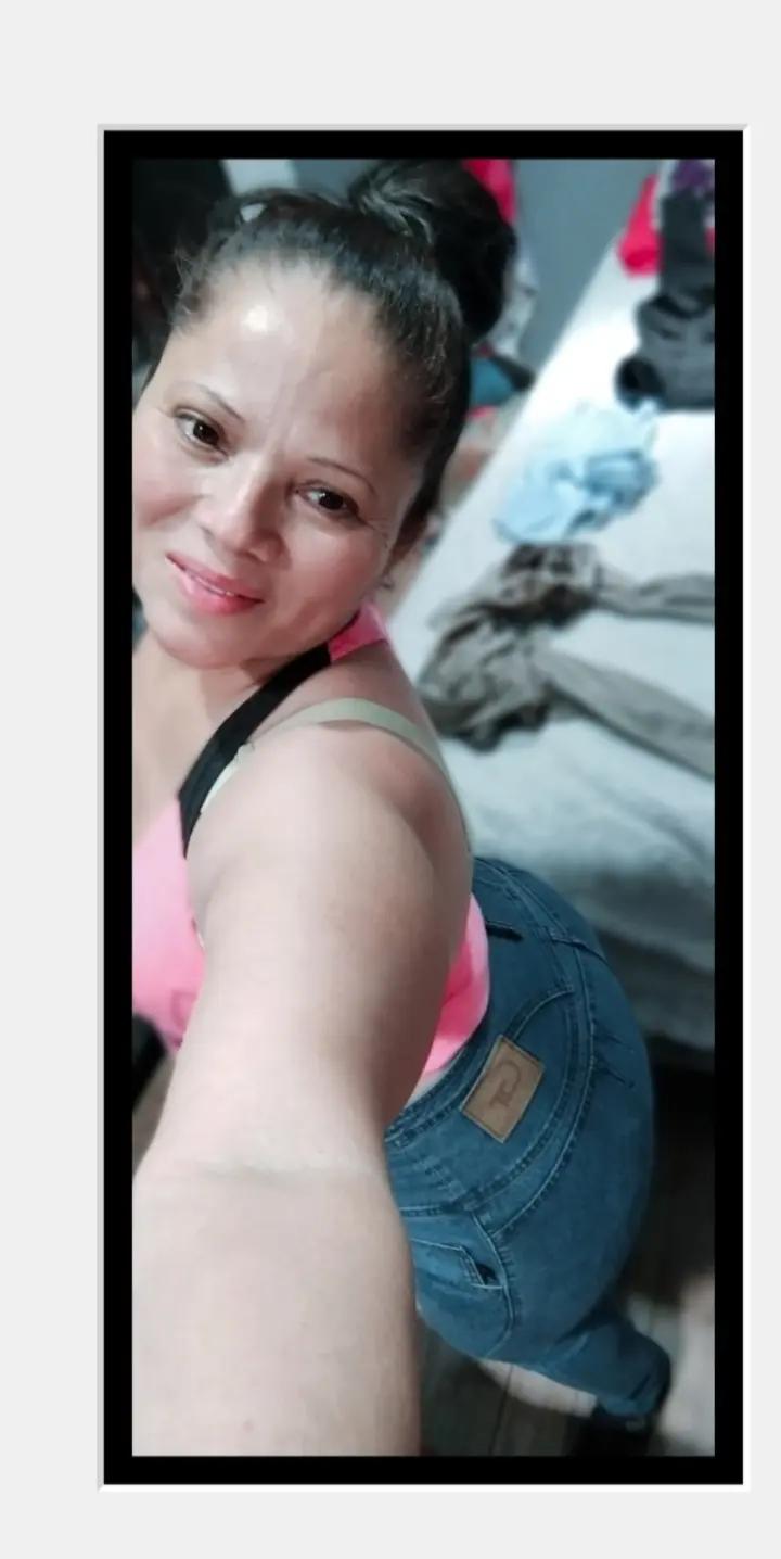 @Elizabeth_Alvarez