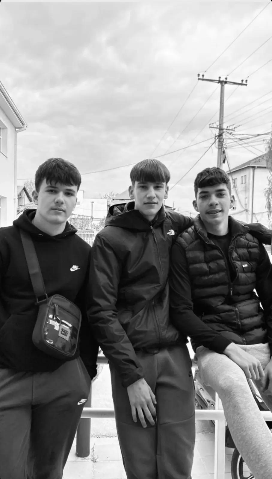 @лука