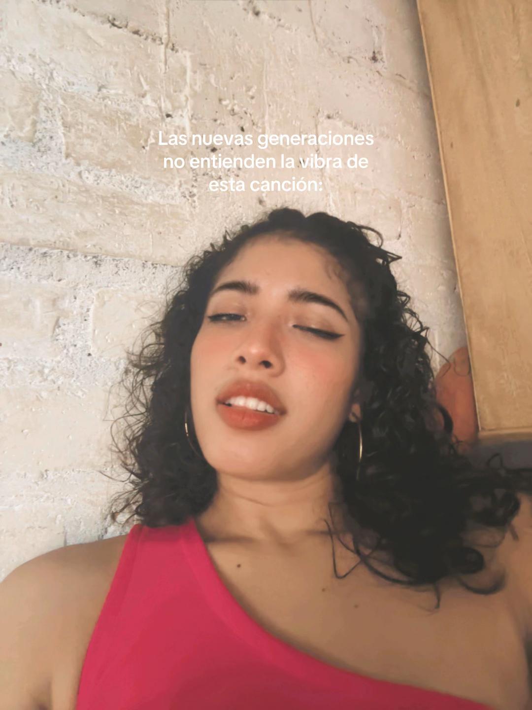 @Faby🇸🇻