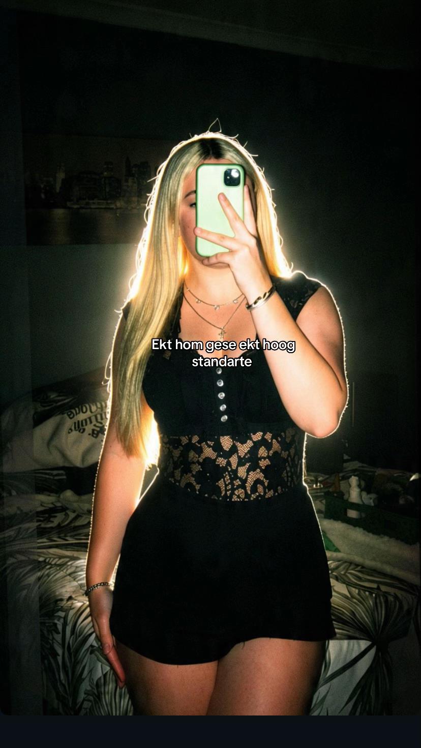 @therealmamikiki.x
