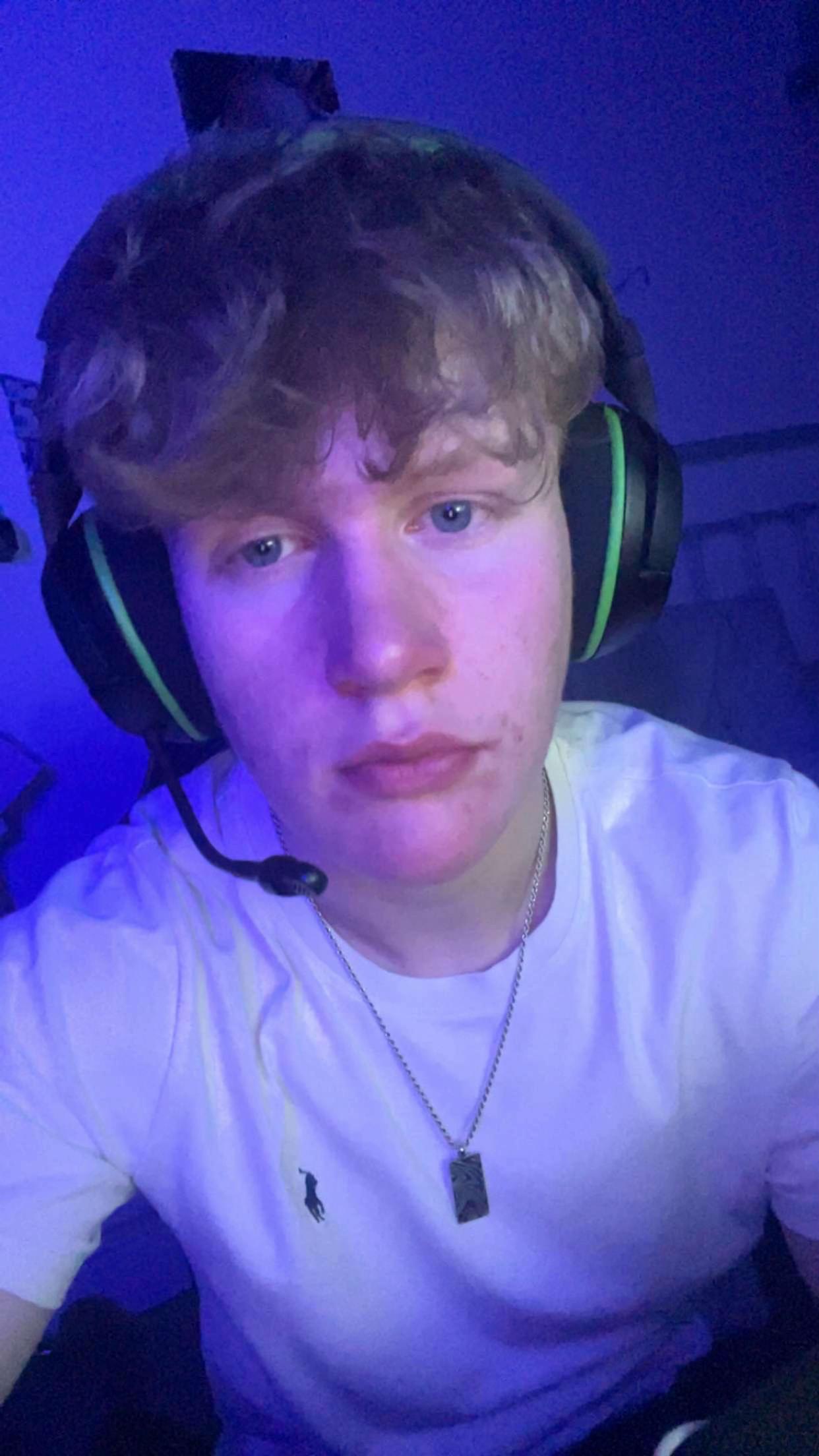 @ℒℯ𝓌𝒾𝓈
