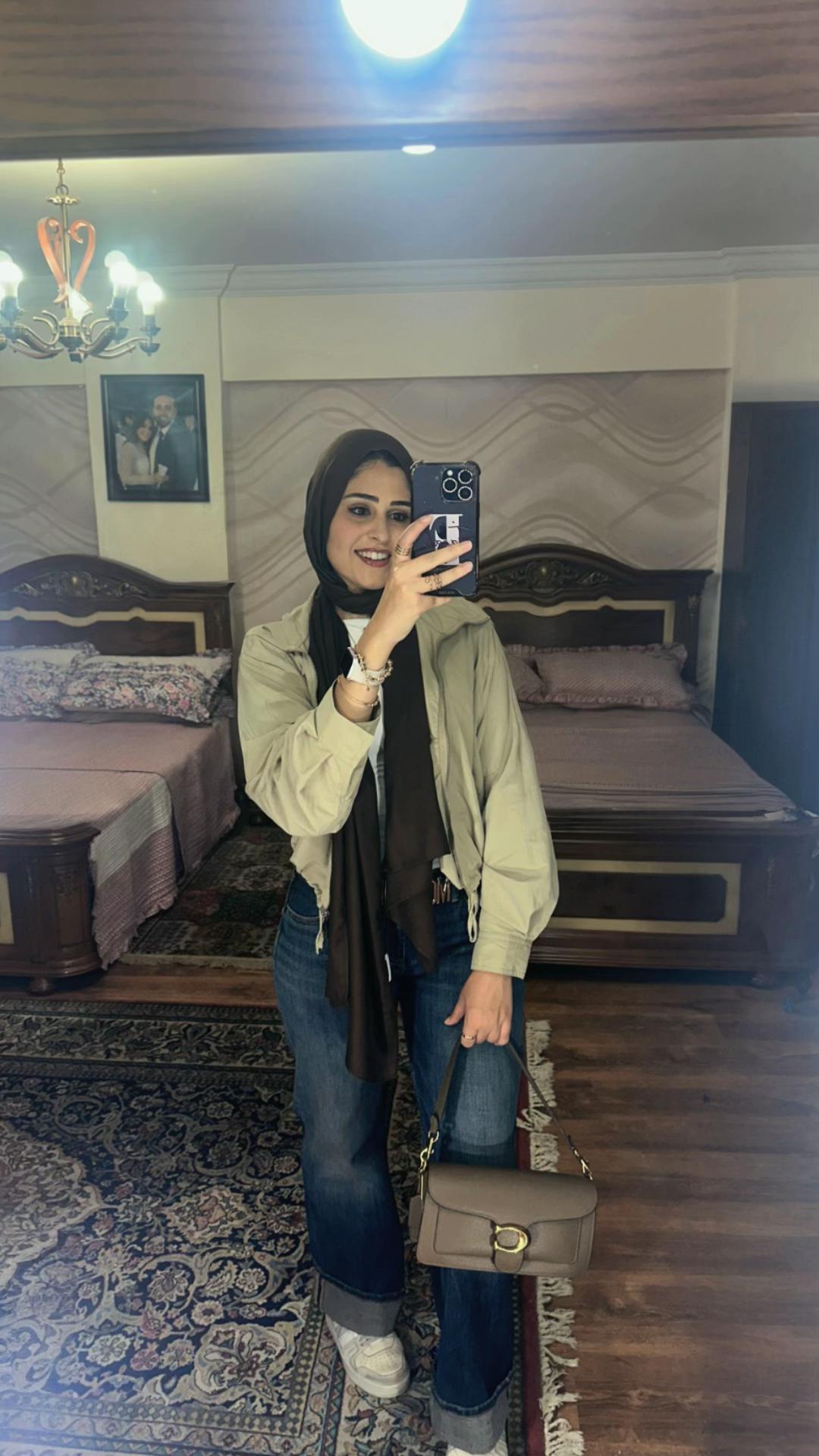 @Farah Younes✨