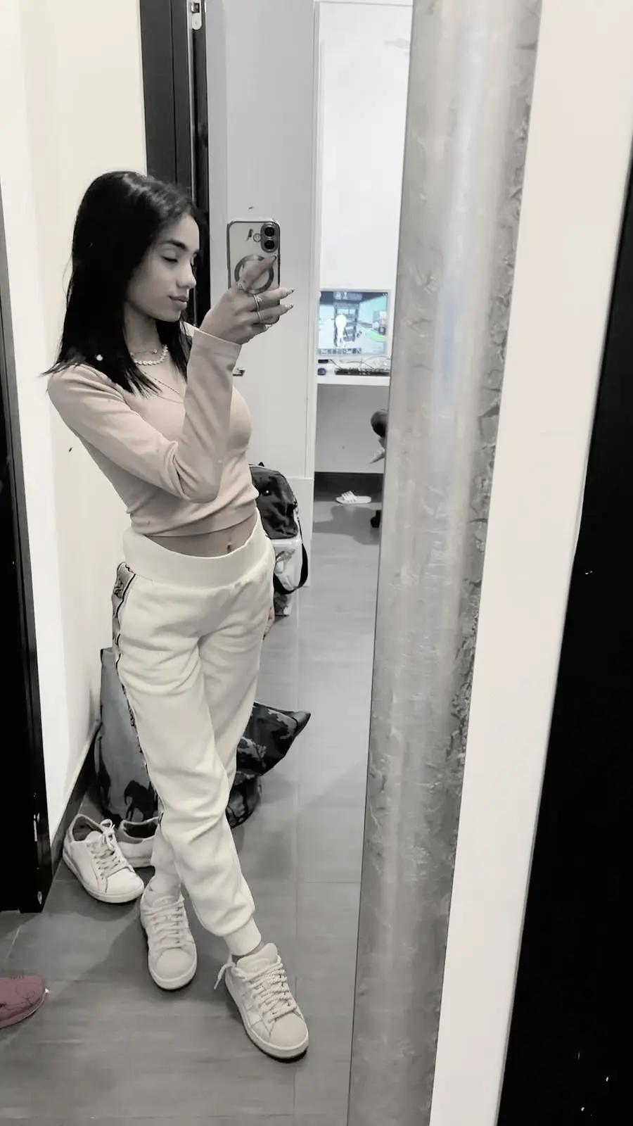@tacconeelisabeth