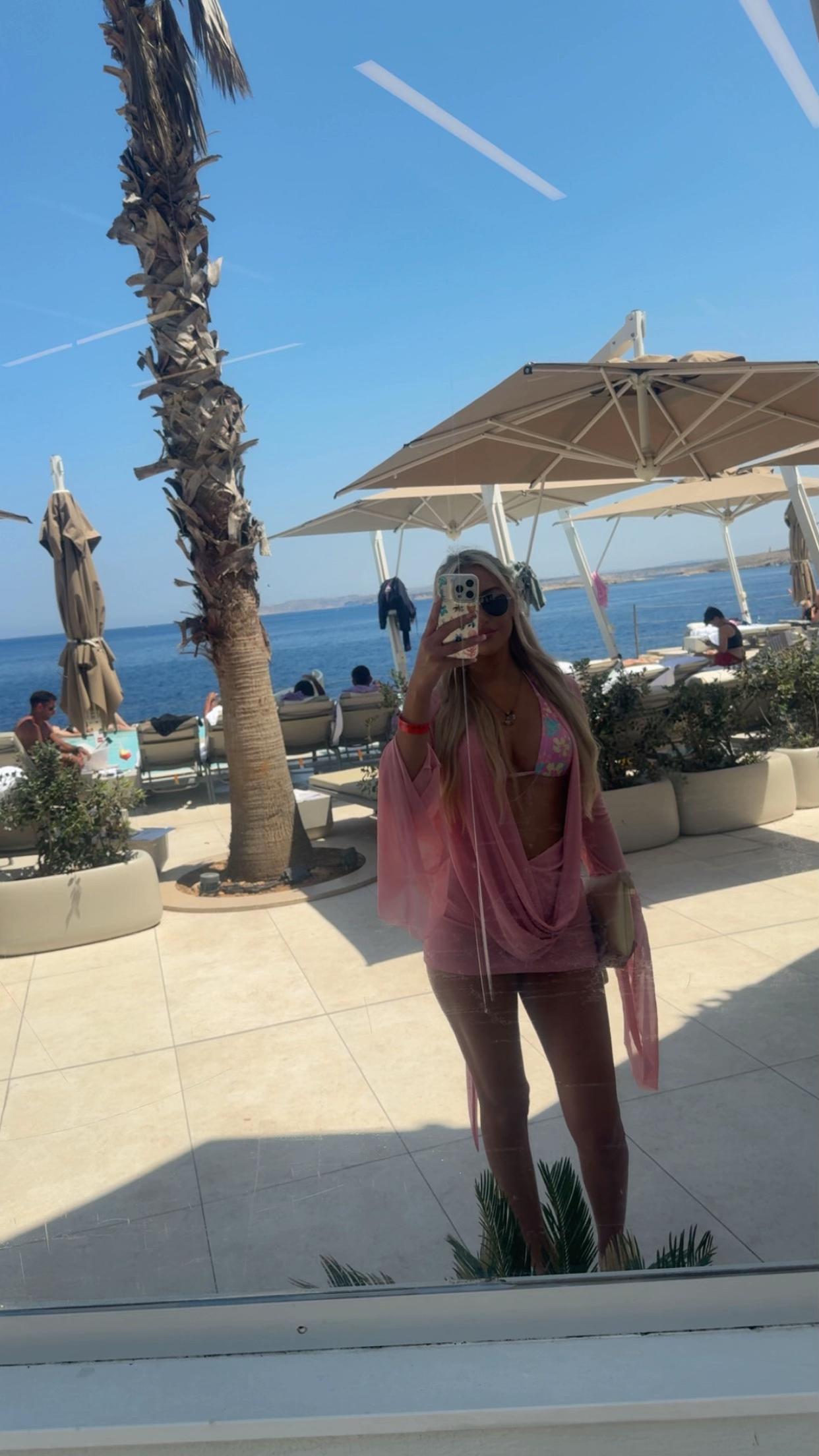 @mia-rae🍒