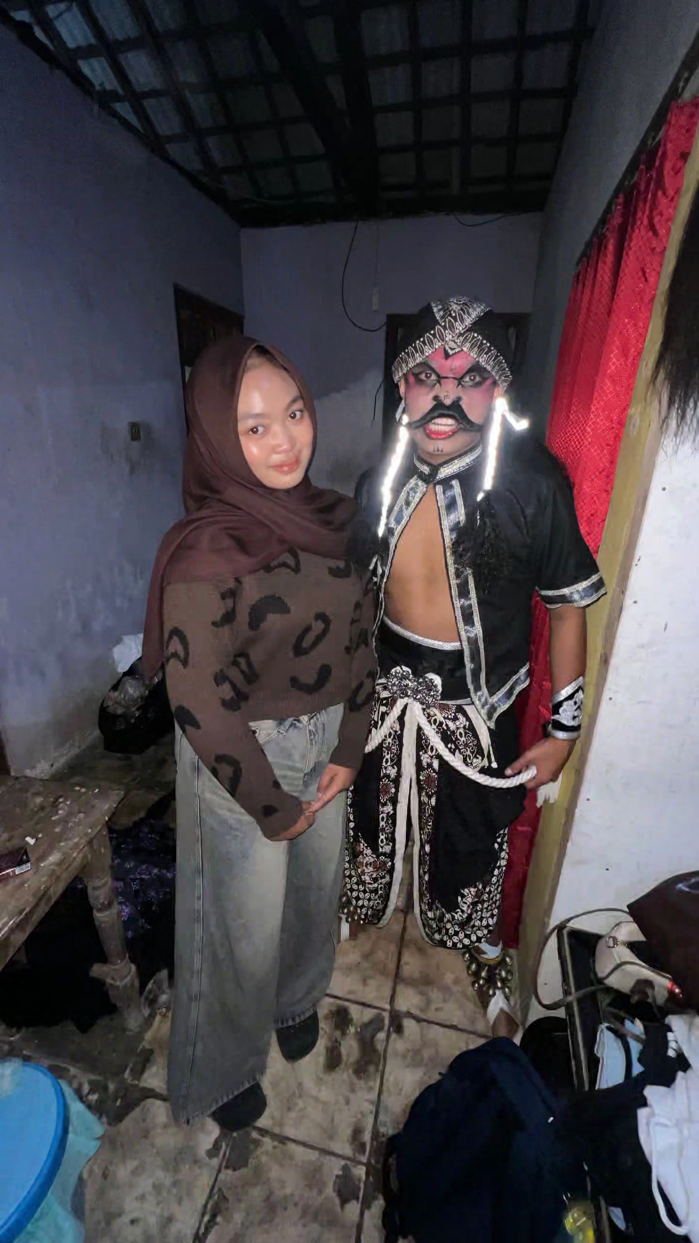 @GALIHJHIE