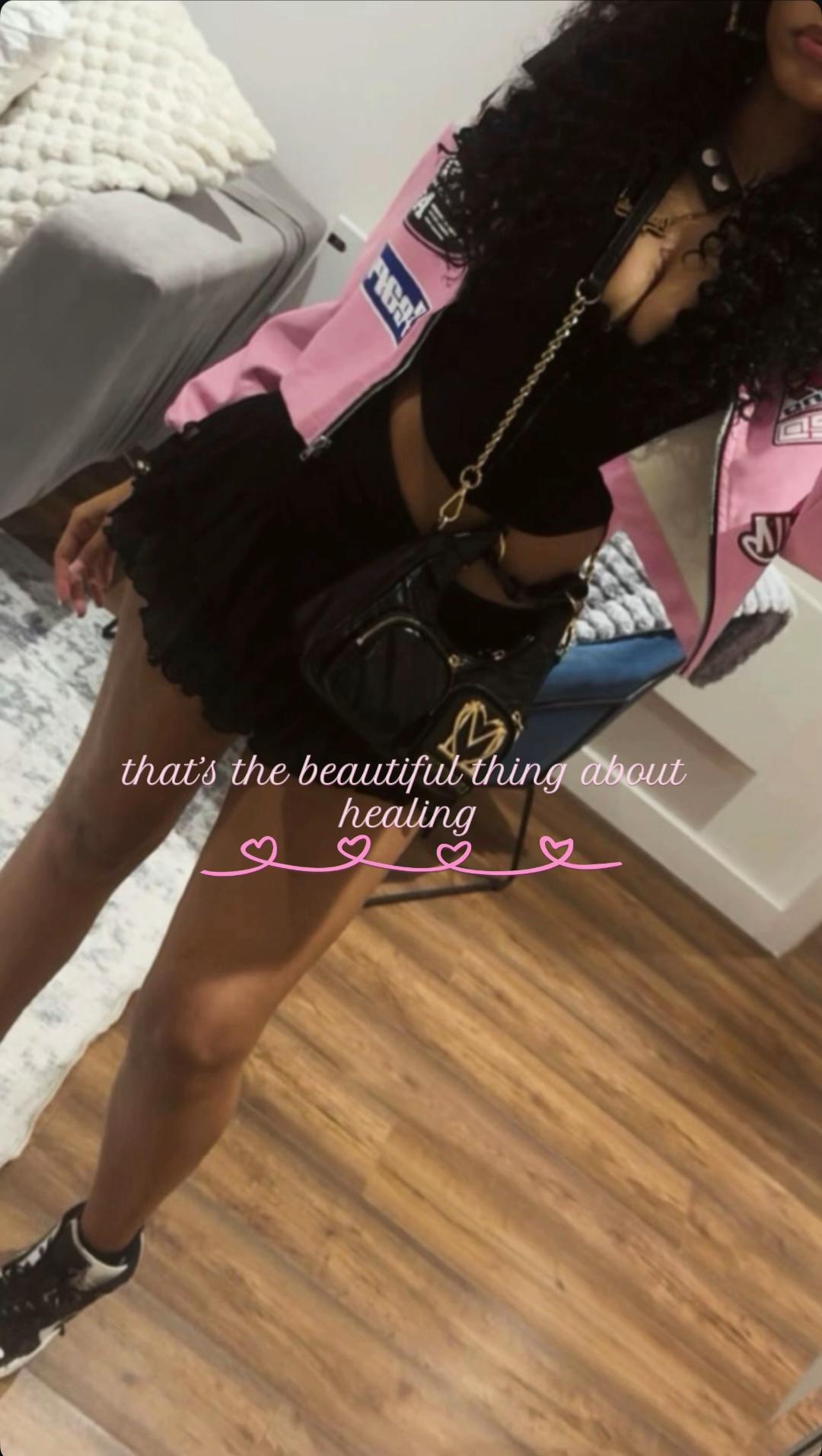 @️