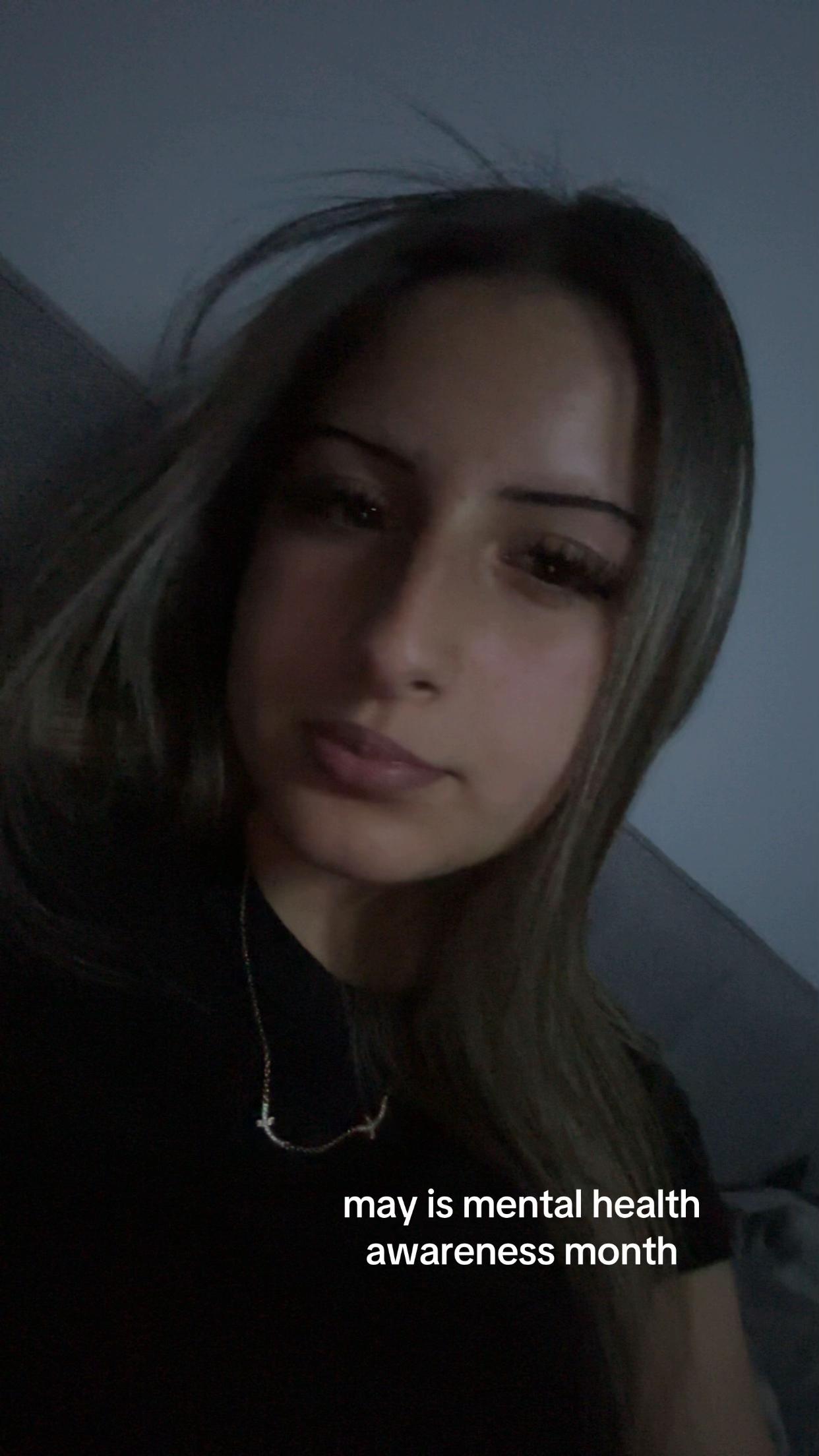 @❦