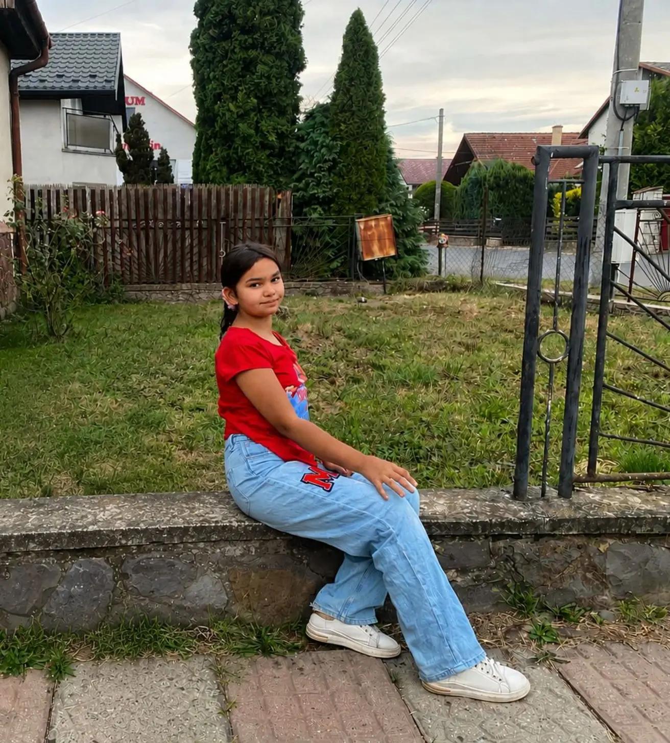 @SIMUSKA LOWE SOFIA ❤️