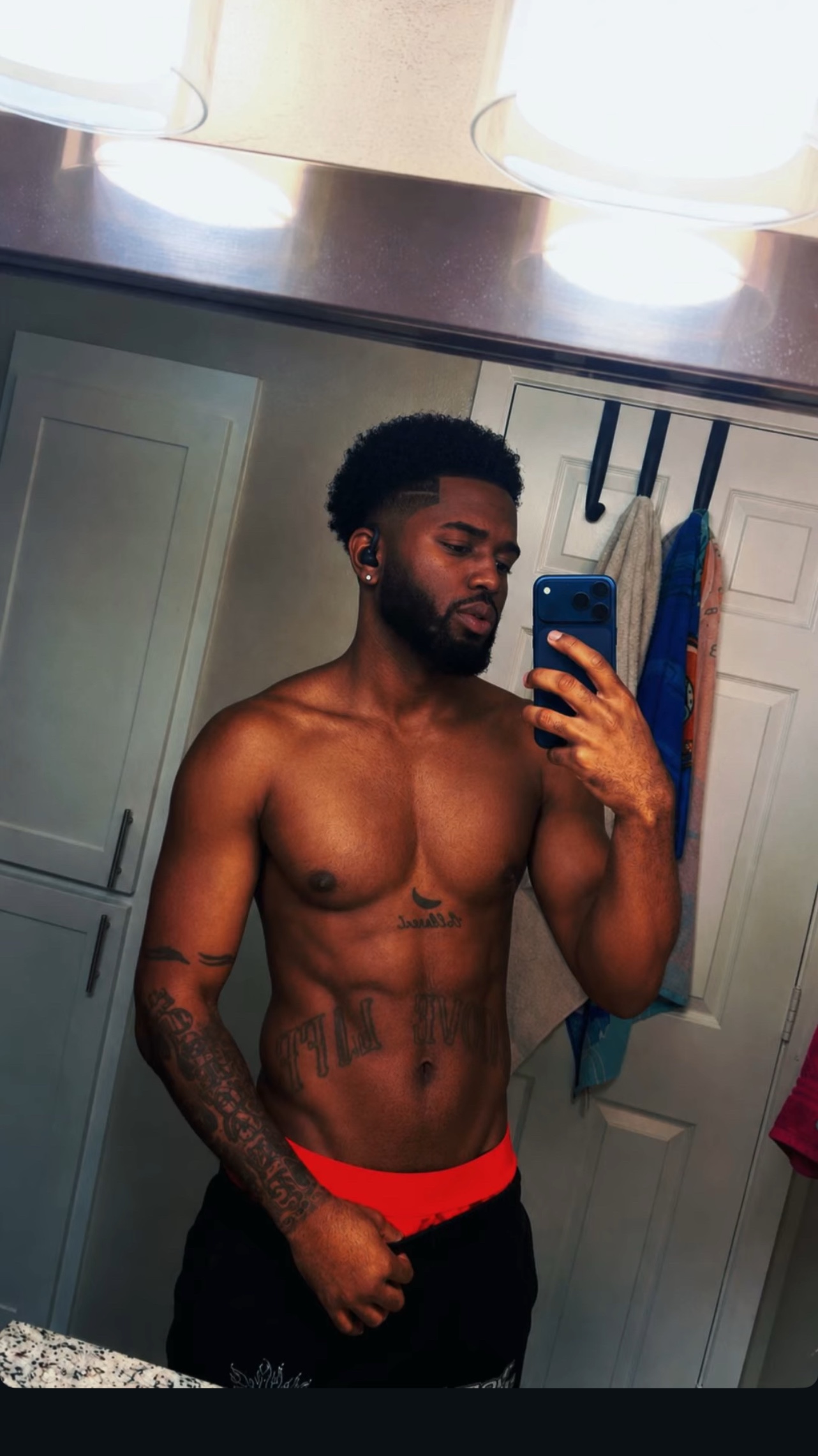 @colleonisekou
