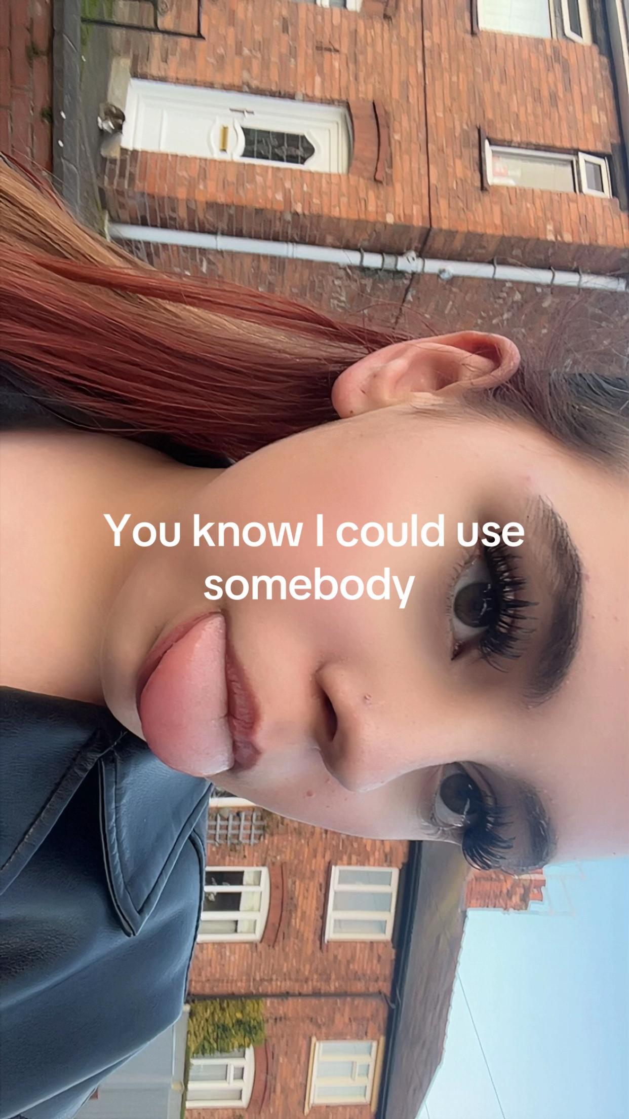 @Chloe