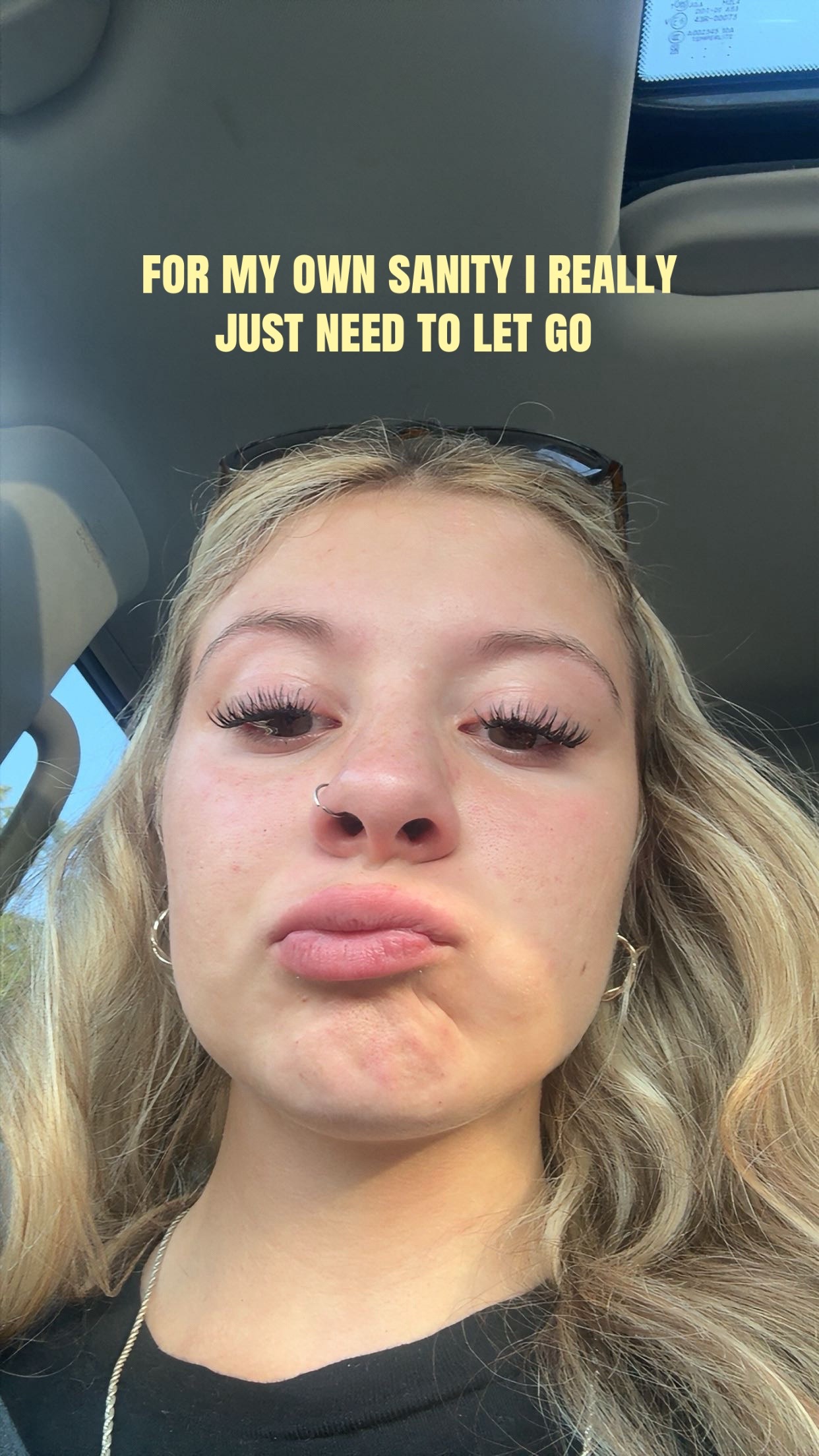 @🤫