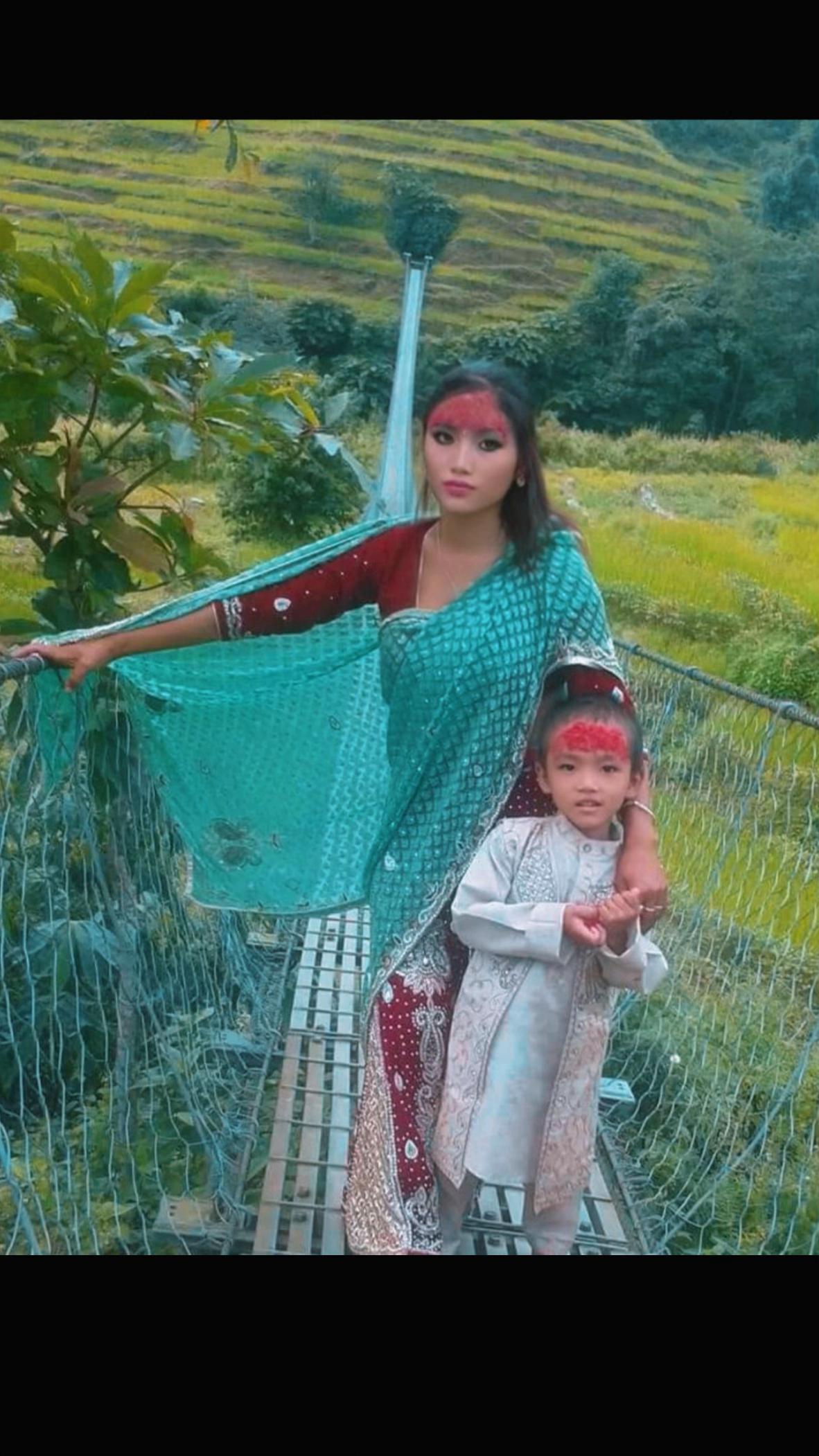 @लिम्माक्षित👸💅🏻🦋🌸