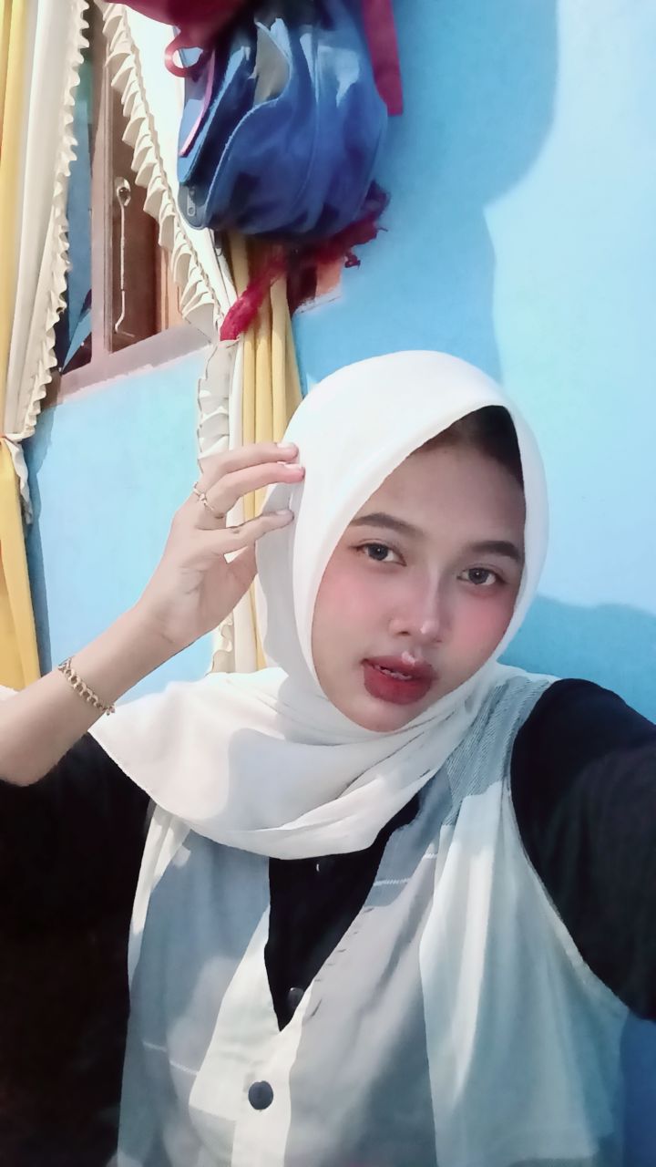 @_adik kecil 🦖🫦