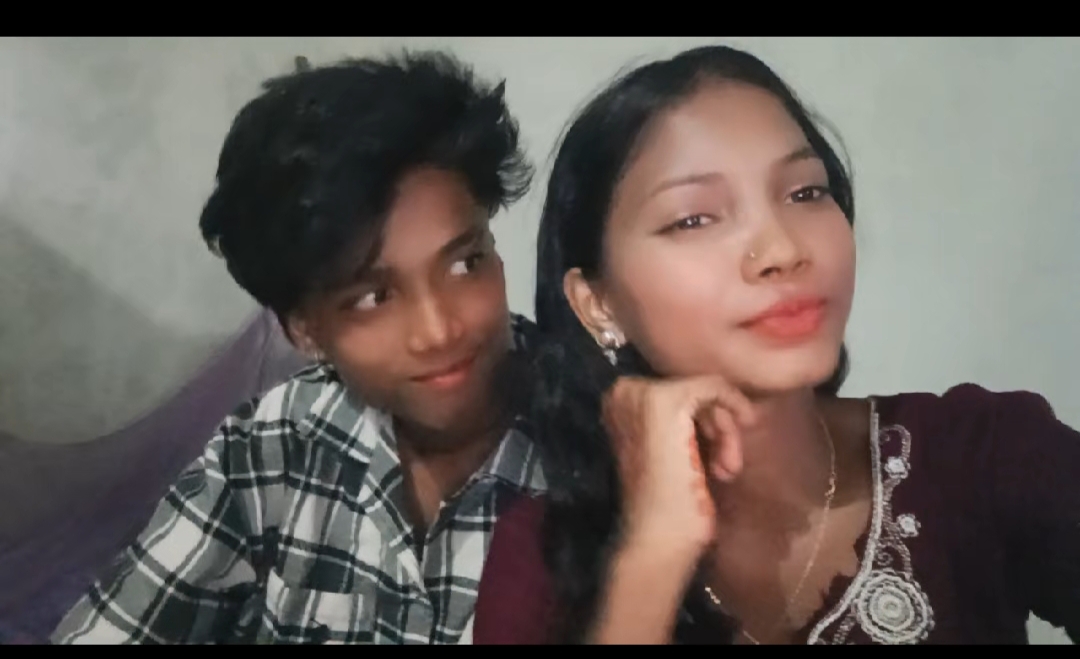 @UrAnW _🫂_Couple....💟💫