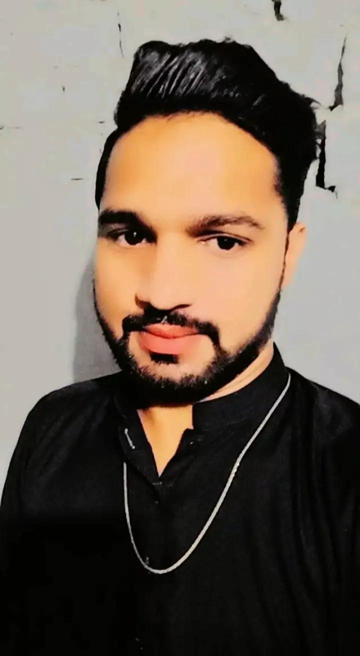 @azeeansari4