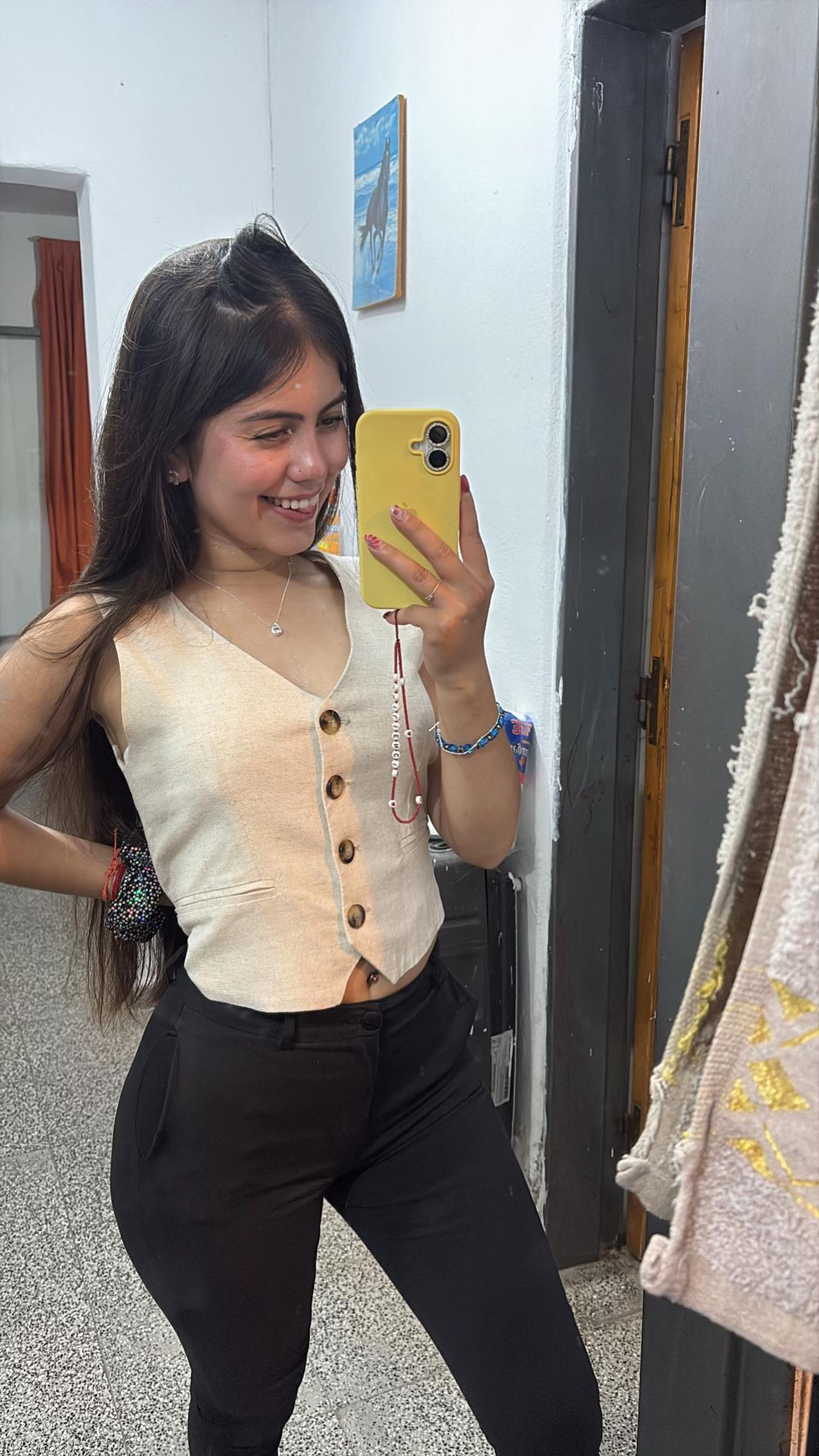 @yamiladiaz3095