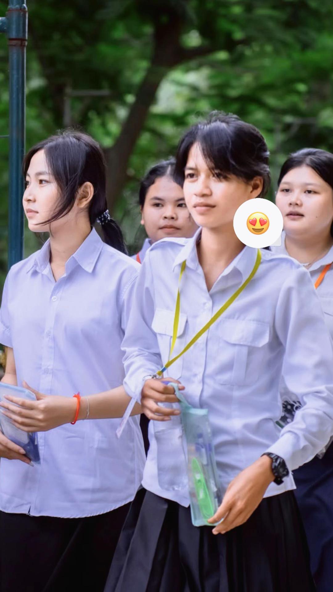@YAN YAN><