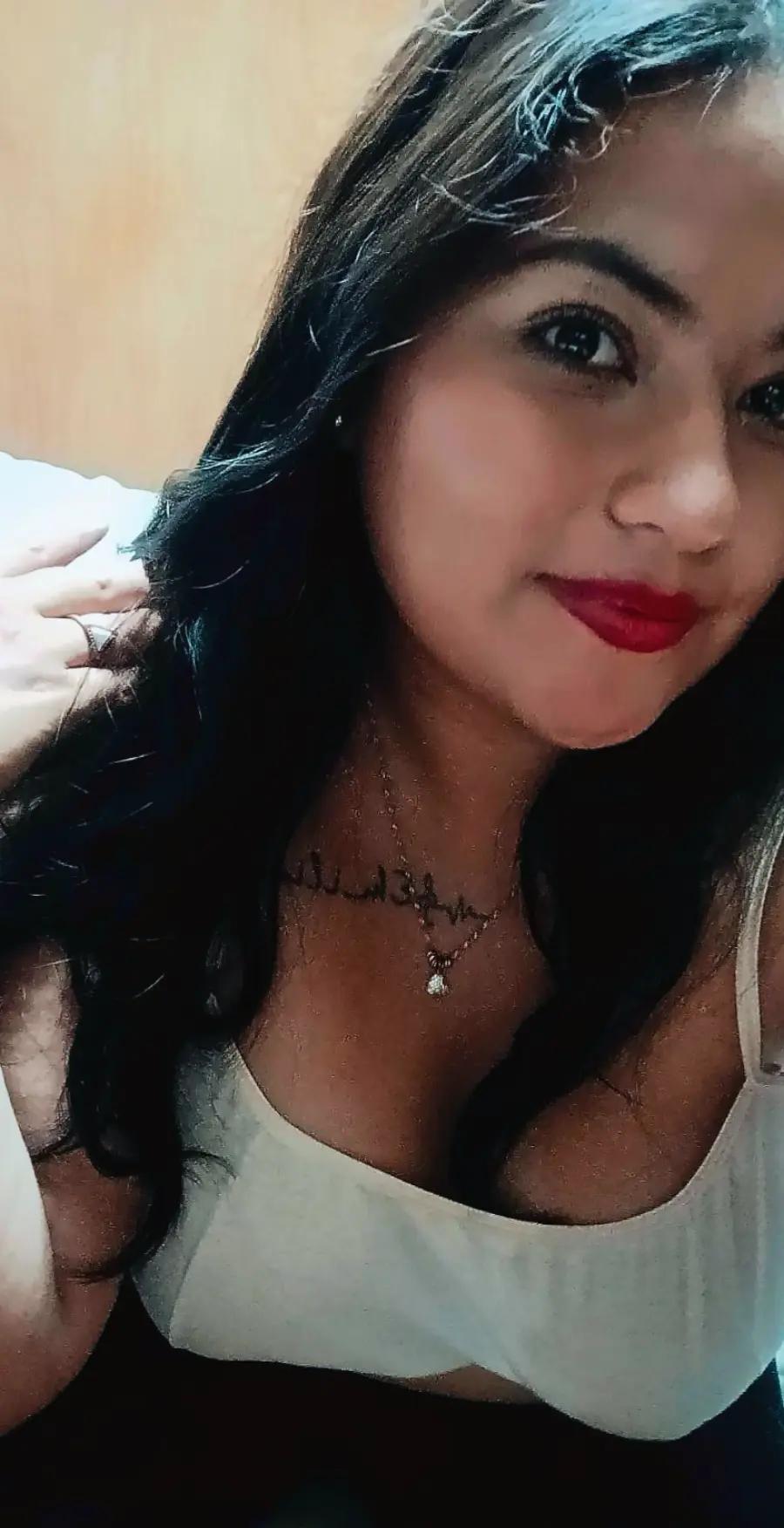 @Azalia Moreno 🌻