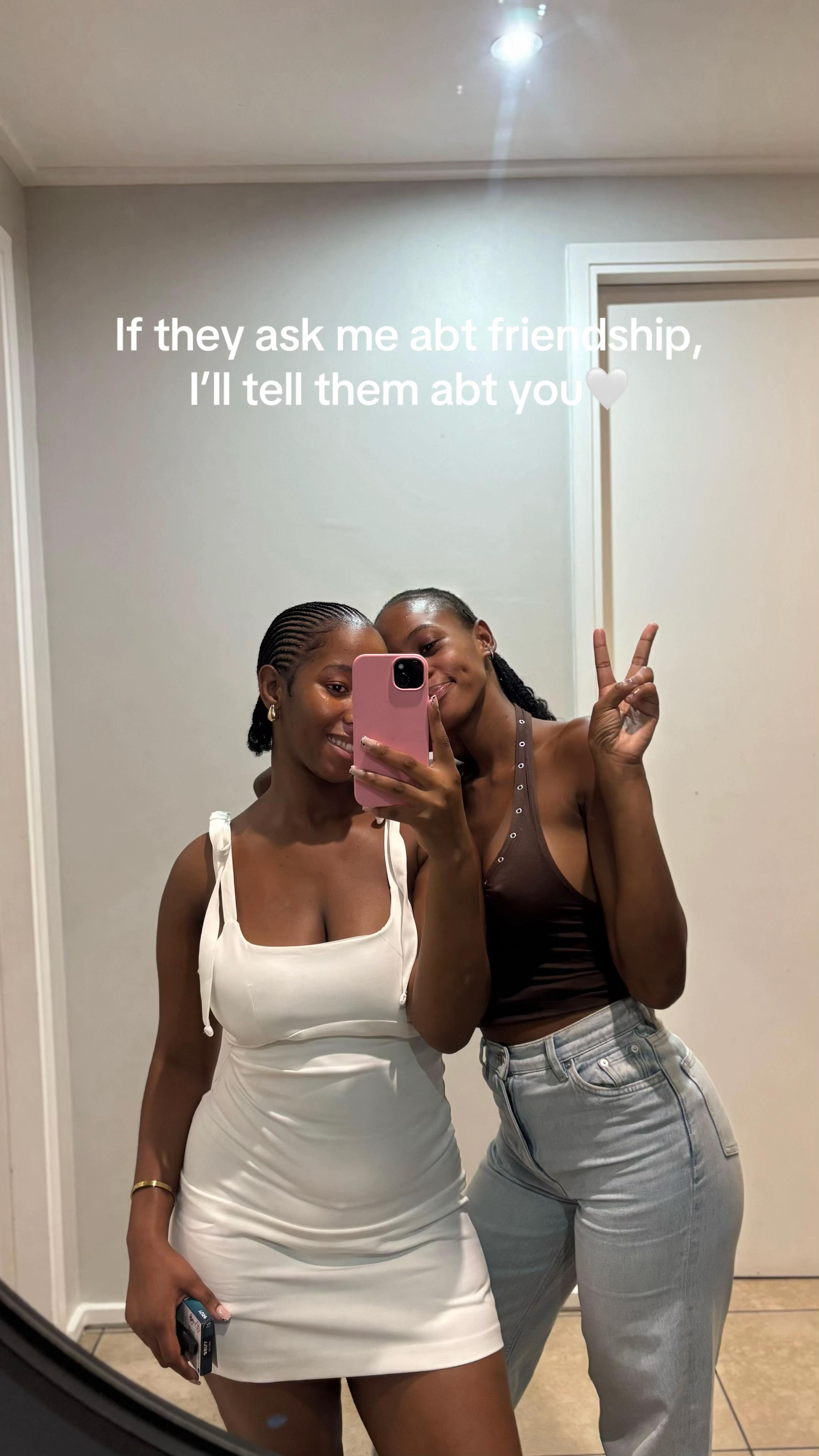 @MirellaAndiswa
