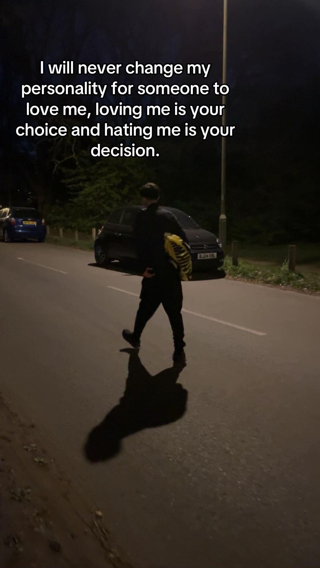 @dkuaz_