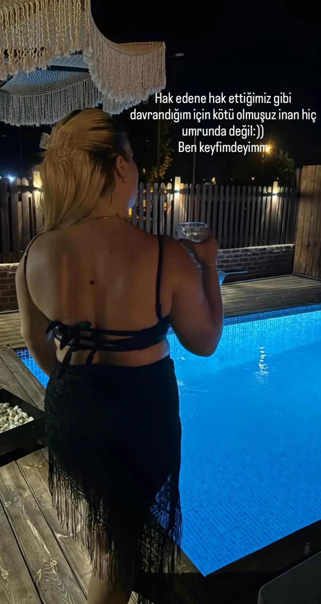 @HASGÜLÜMM🌹🌹🌹